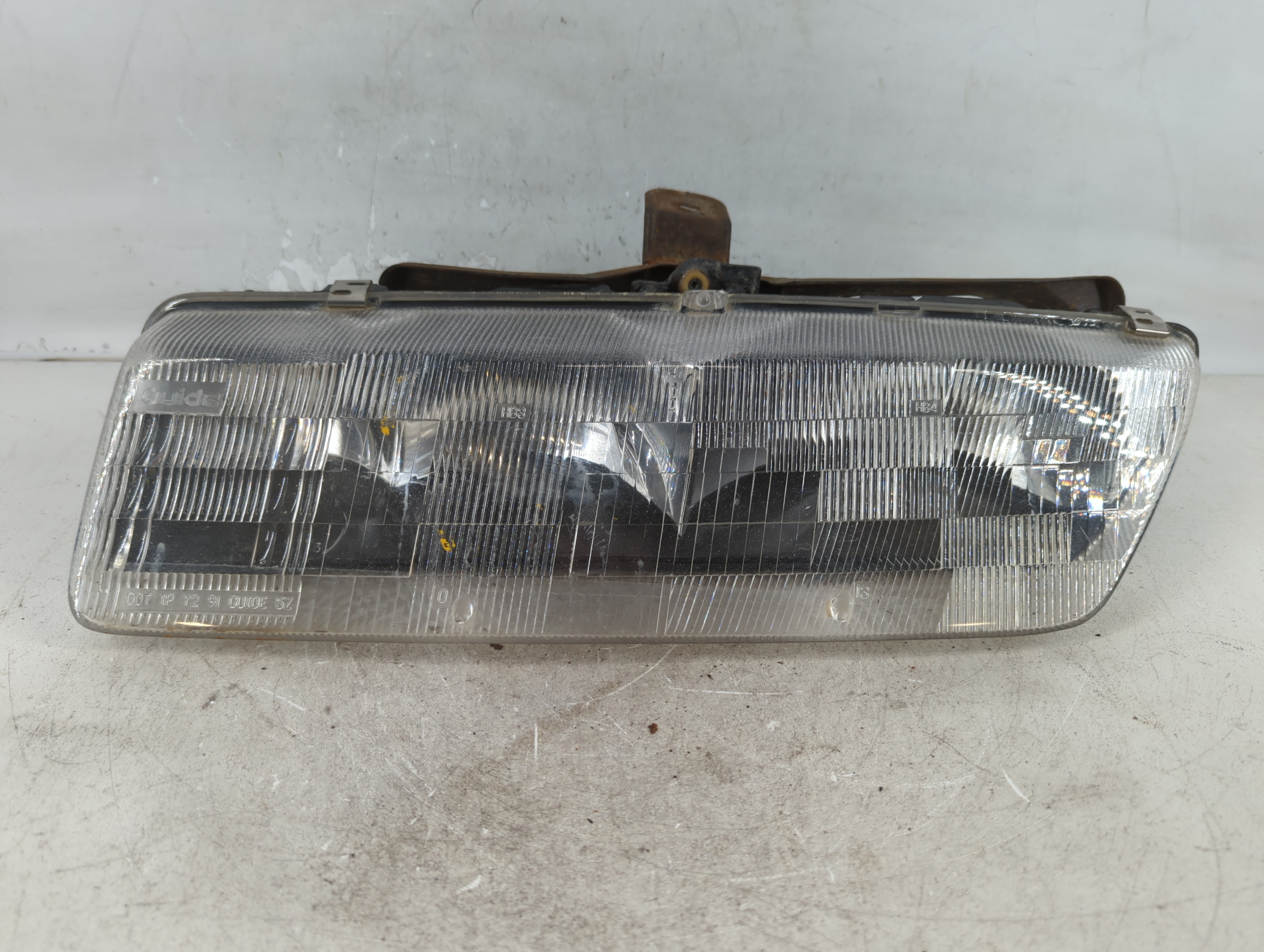 1991-1995 Saturn Sl Passenger Right Oem Head Light Headlight Lamp 775984 - Oemusedautoparts1.com
