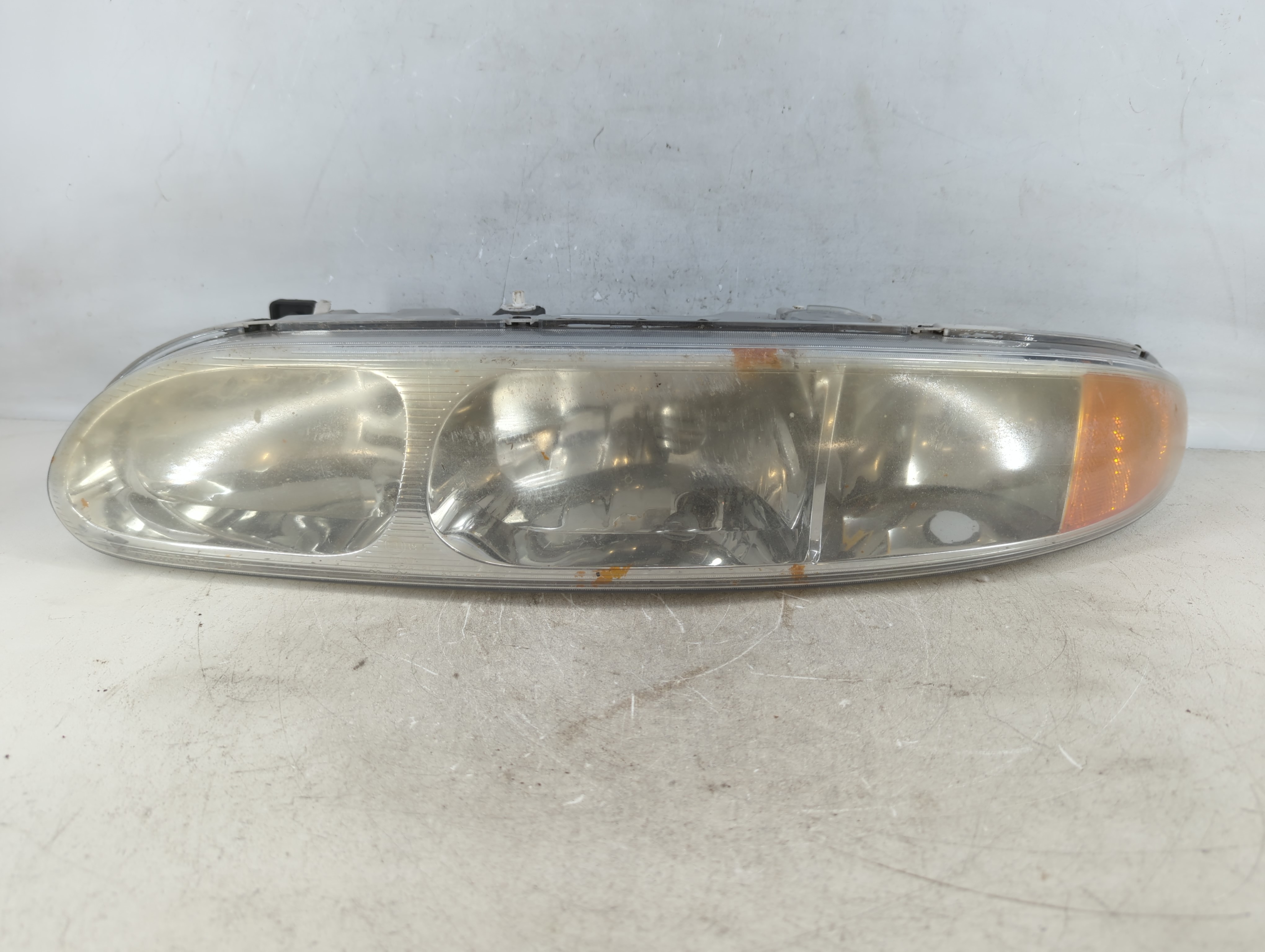 1999-2004 Oldsmobile Alero Driver Left Oem Head Light Headlight Lamp 776010 - Oemusedautoparts1.com