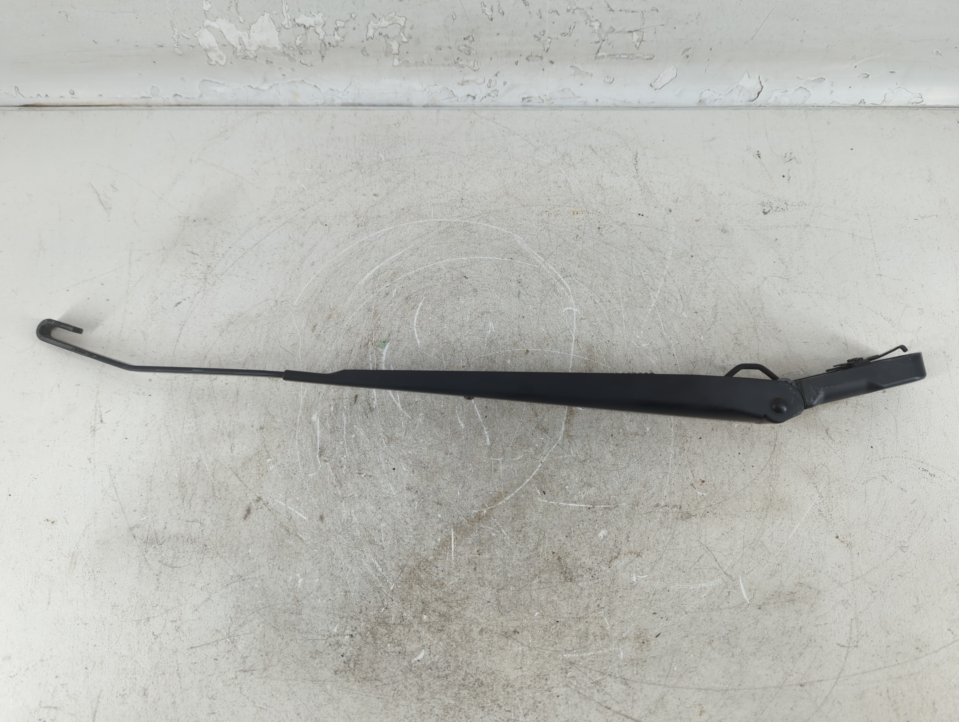 Picture of 2008 Ford Explorer Front Drivers Wiper Arm Oem 776020