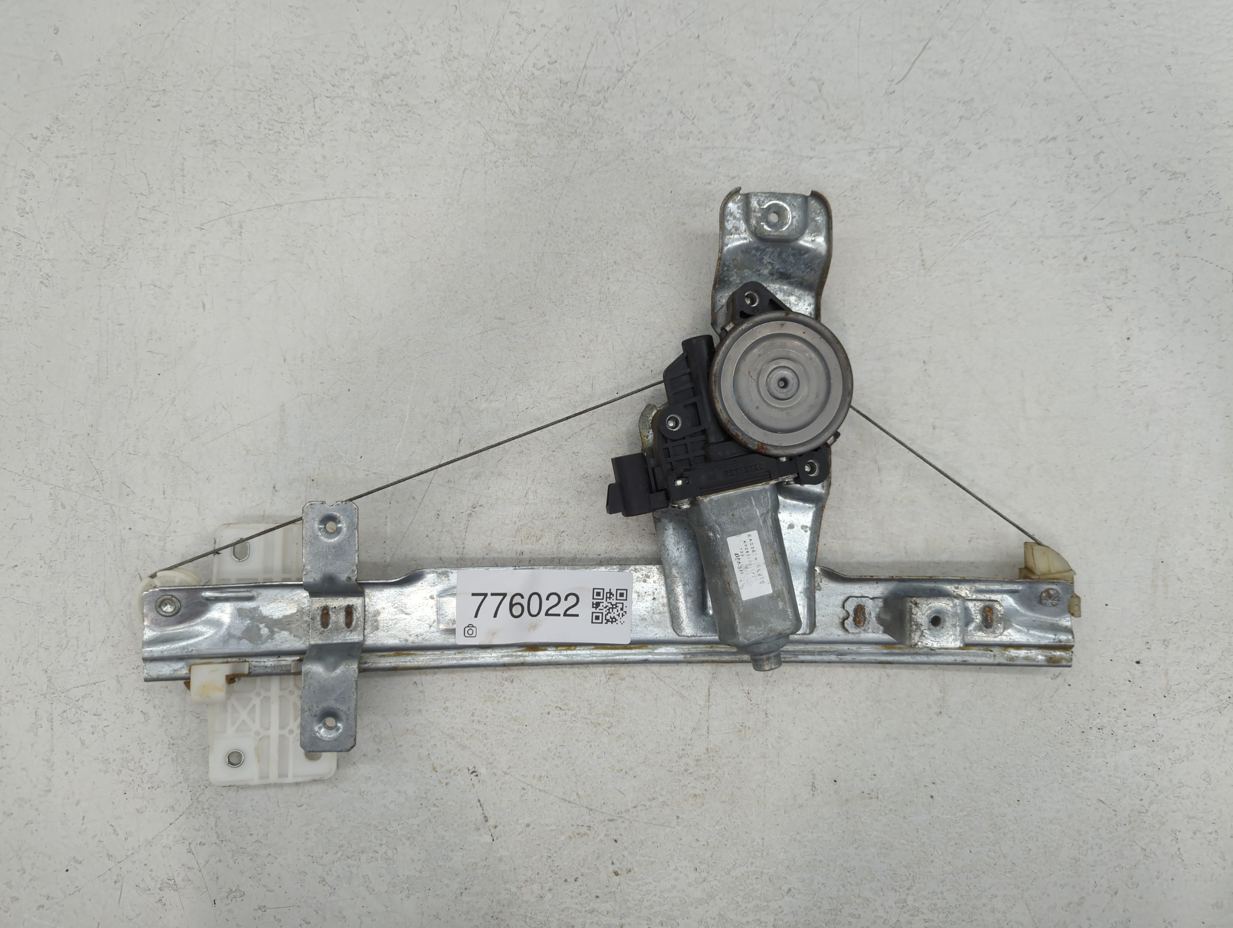 2007-2010 Pontiac G5 Driver Front Left Power Window Motor 776022 - Oemusedautoparts1.com