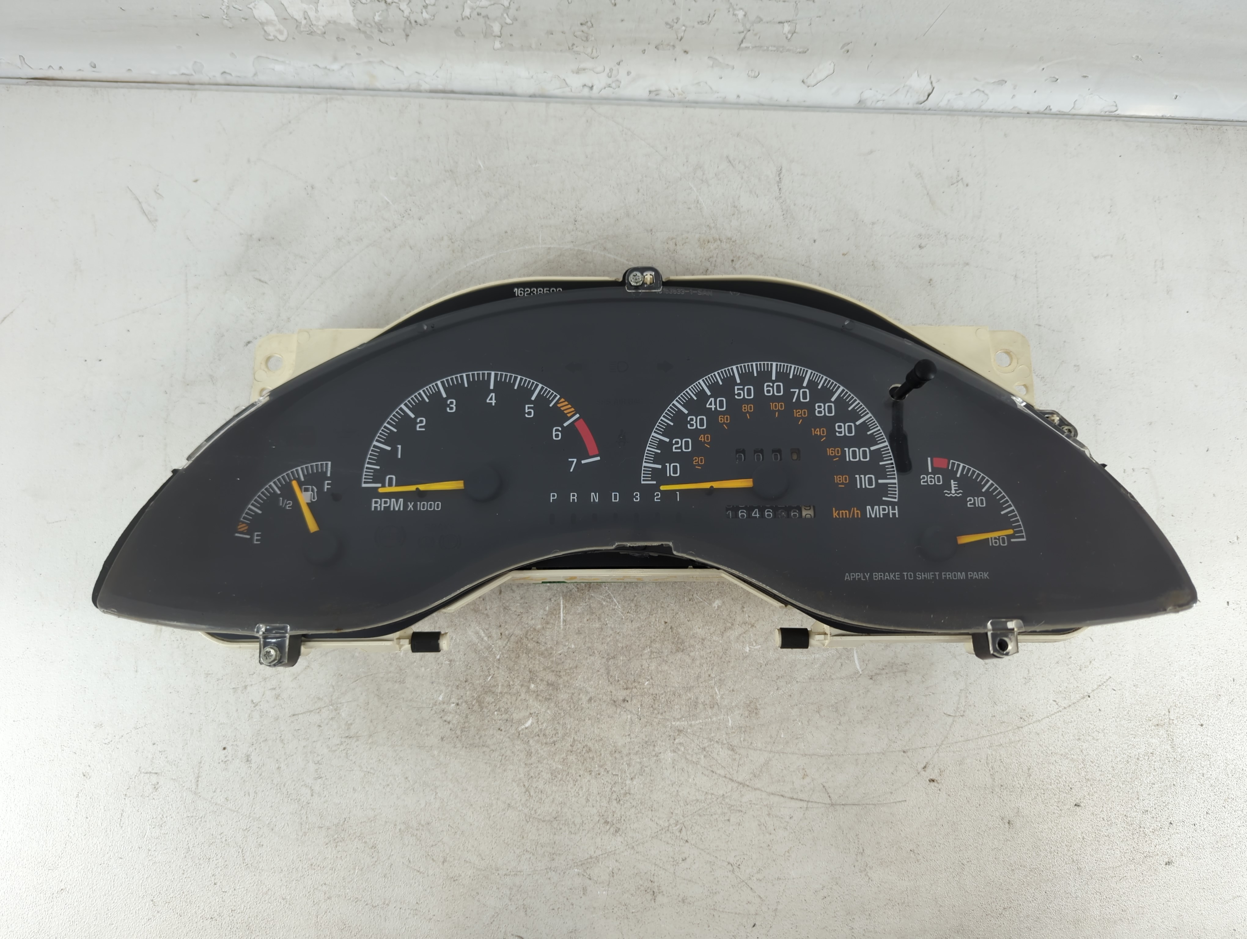 1998-2003 Pontiac Grand Prix Speedometer Instrument Cluster Gauges 776099 - Oemusedautoparts1.com
