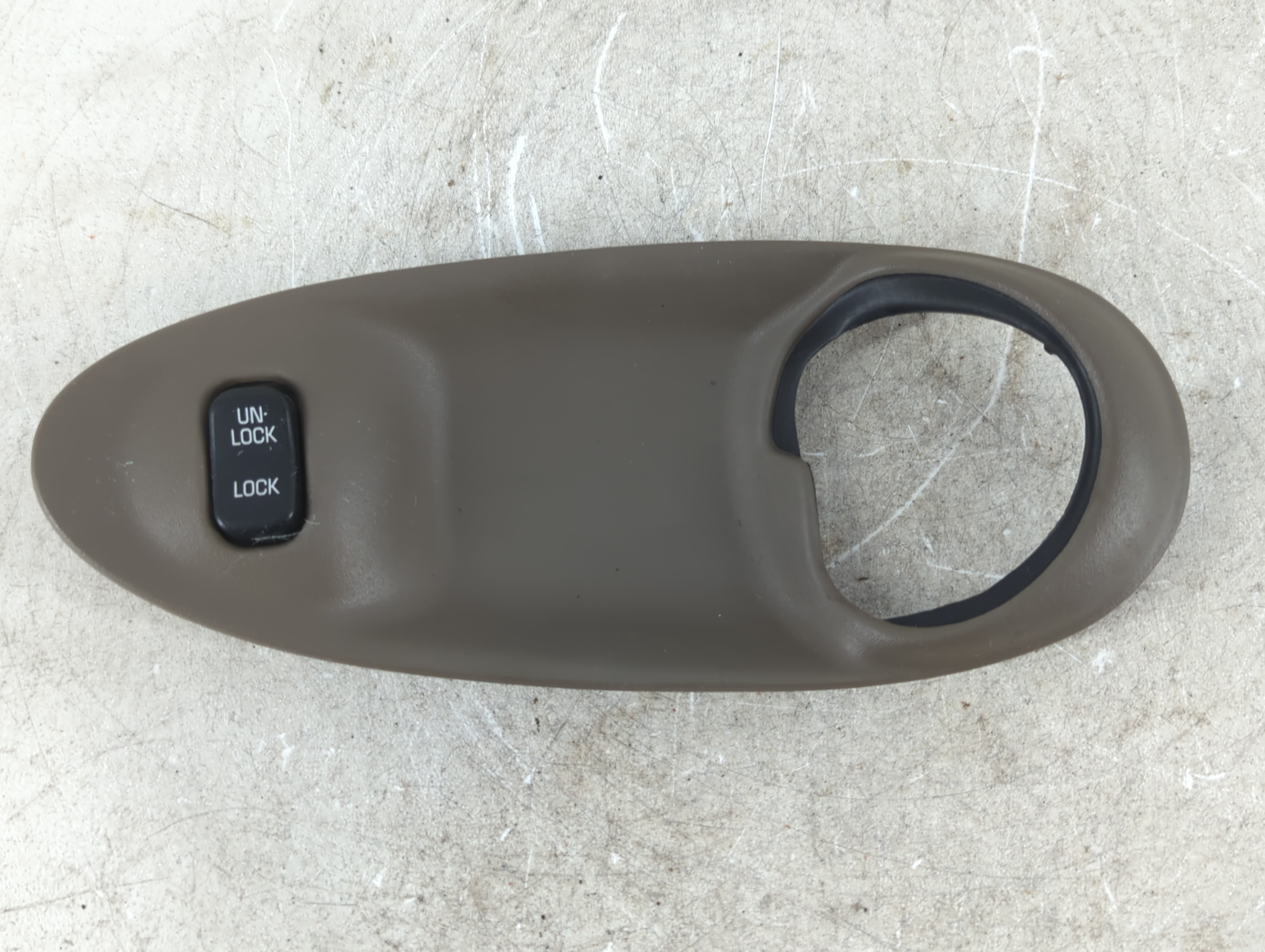2002 Buick Lesabre Passenger Front Right Door Handle Exterior Assembly 776102 - Oemusedautoparts1.com
