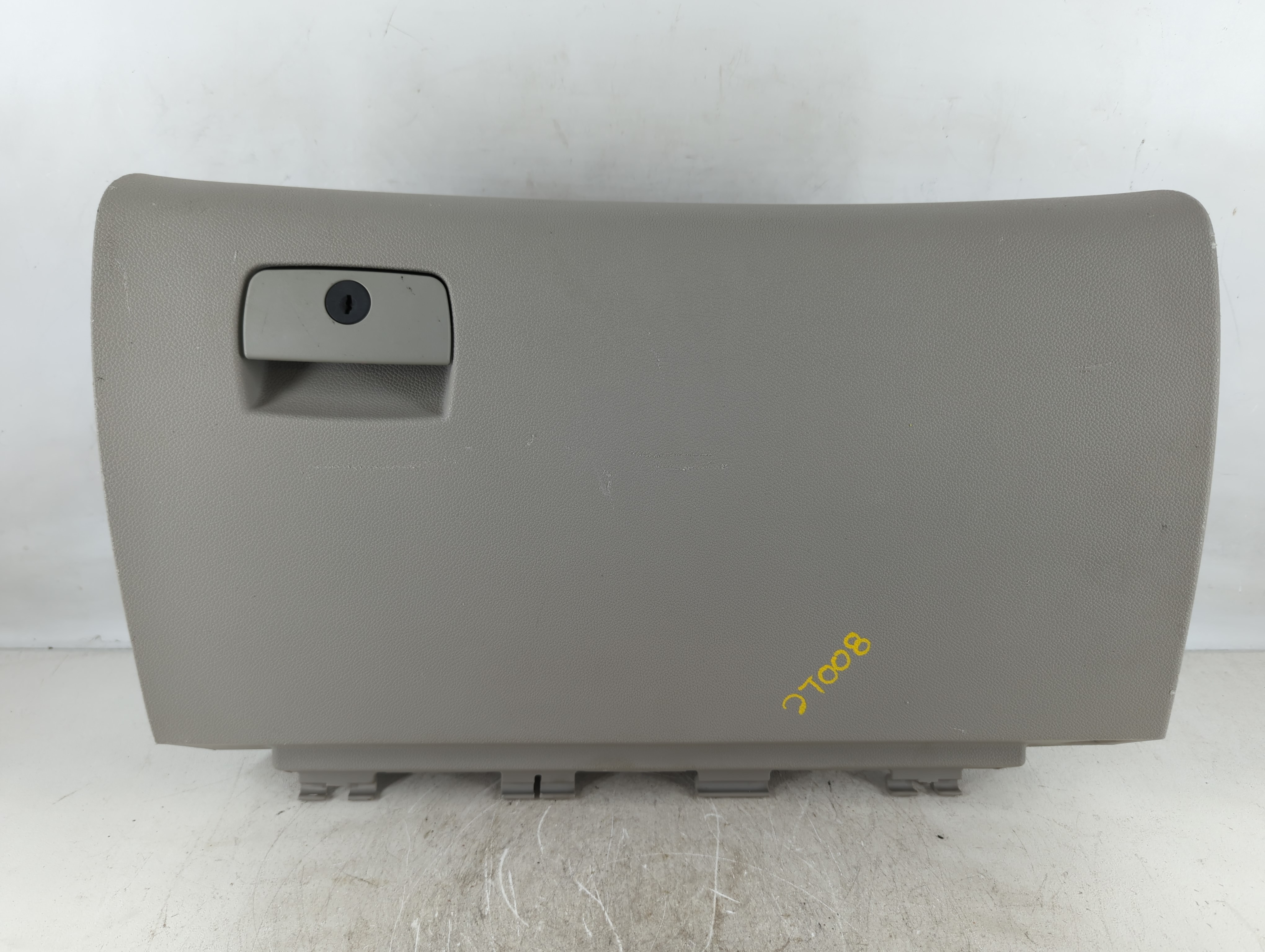 2009 Gmc Acadia Passenger Glove Box Door Storage Compartment 776125 - Oemusedautoparts1.com