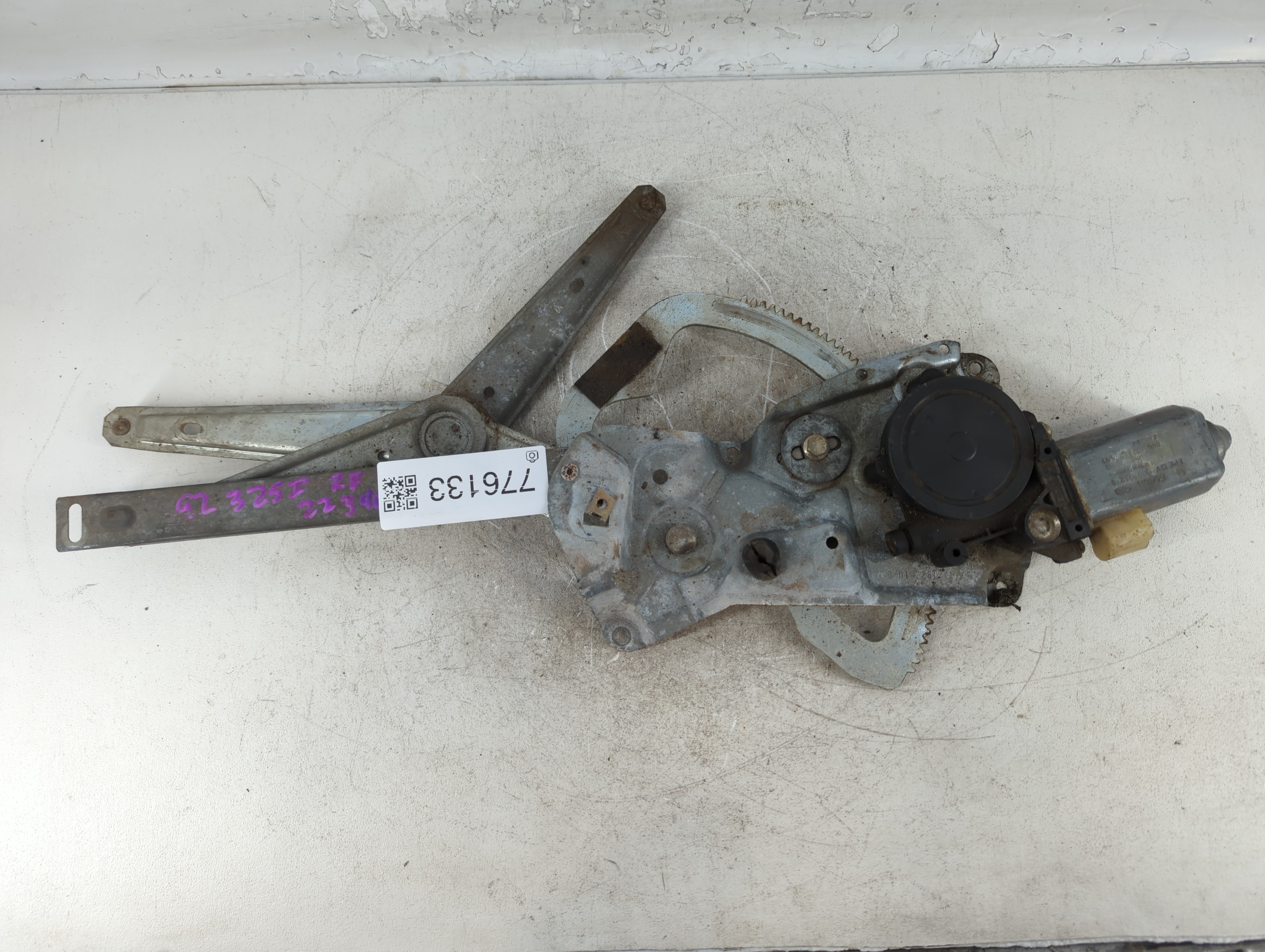 1992-1995 Bmw 325i Window Regulator Passenger Front 776133 - Oemusedautoparts1.com