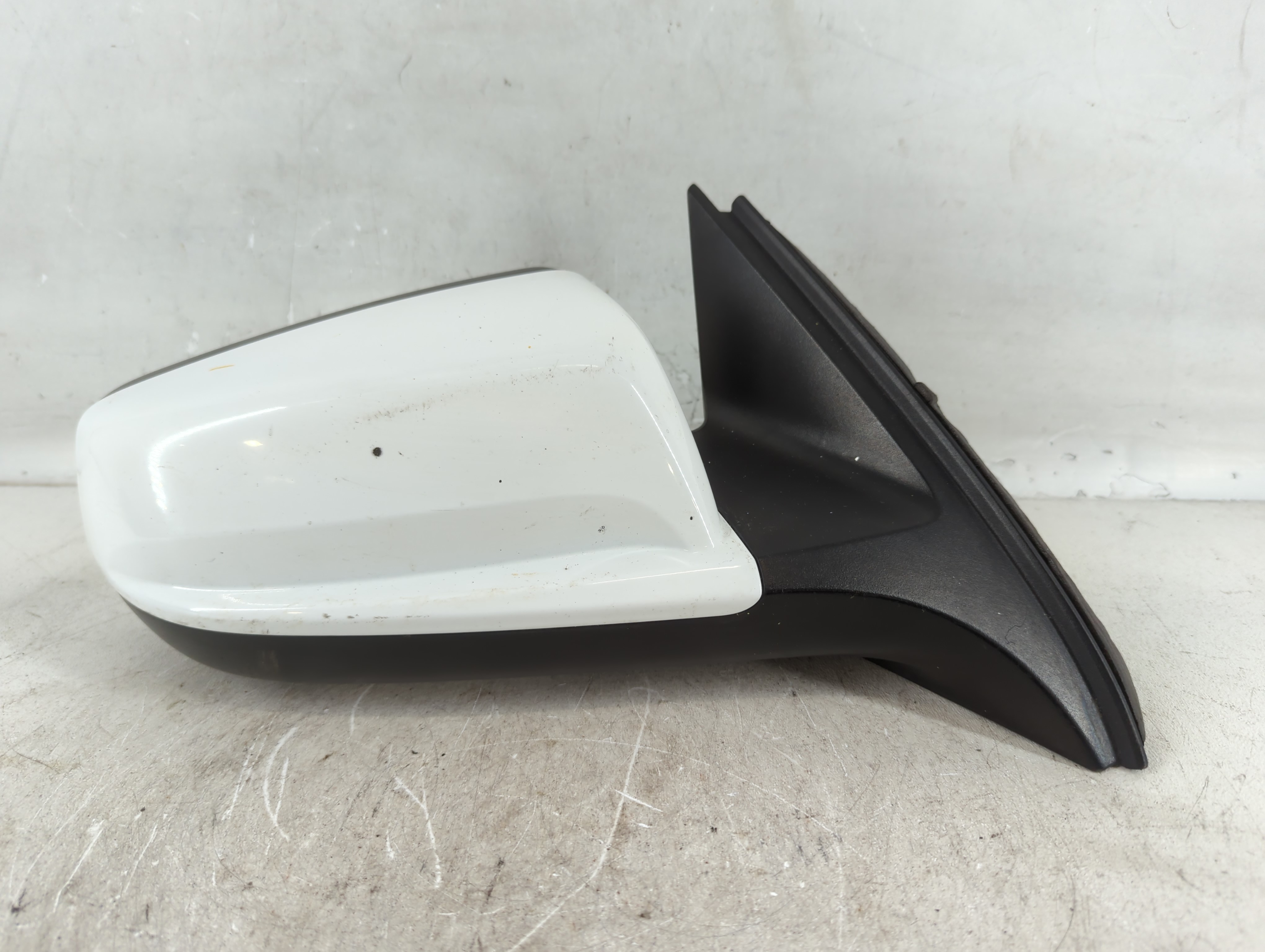 2013-2013 Chevrolet Malibu Passenger Right Side View Power Door Mirror 776135 - Oemusedautoparts1.com
