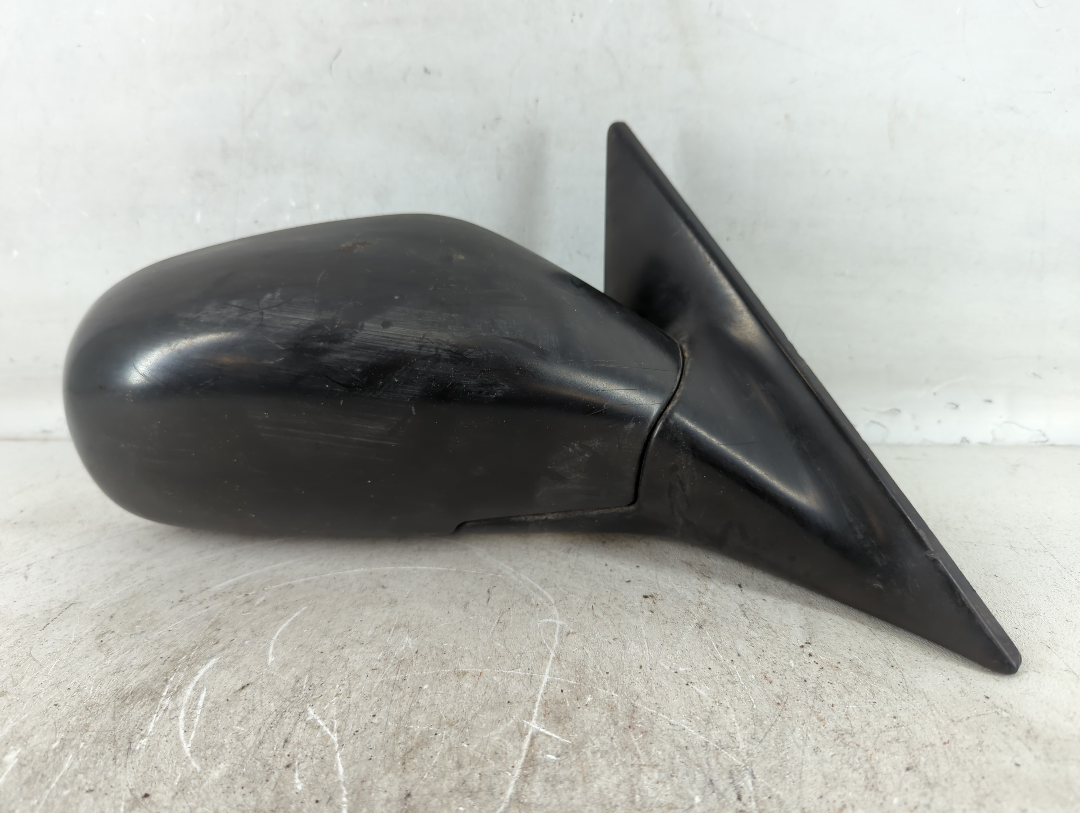 1995-2002 Suzuki Esteem Passenger Right Side View Power Door Mirror Black 776153 - Oemusedautoparts1.com