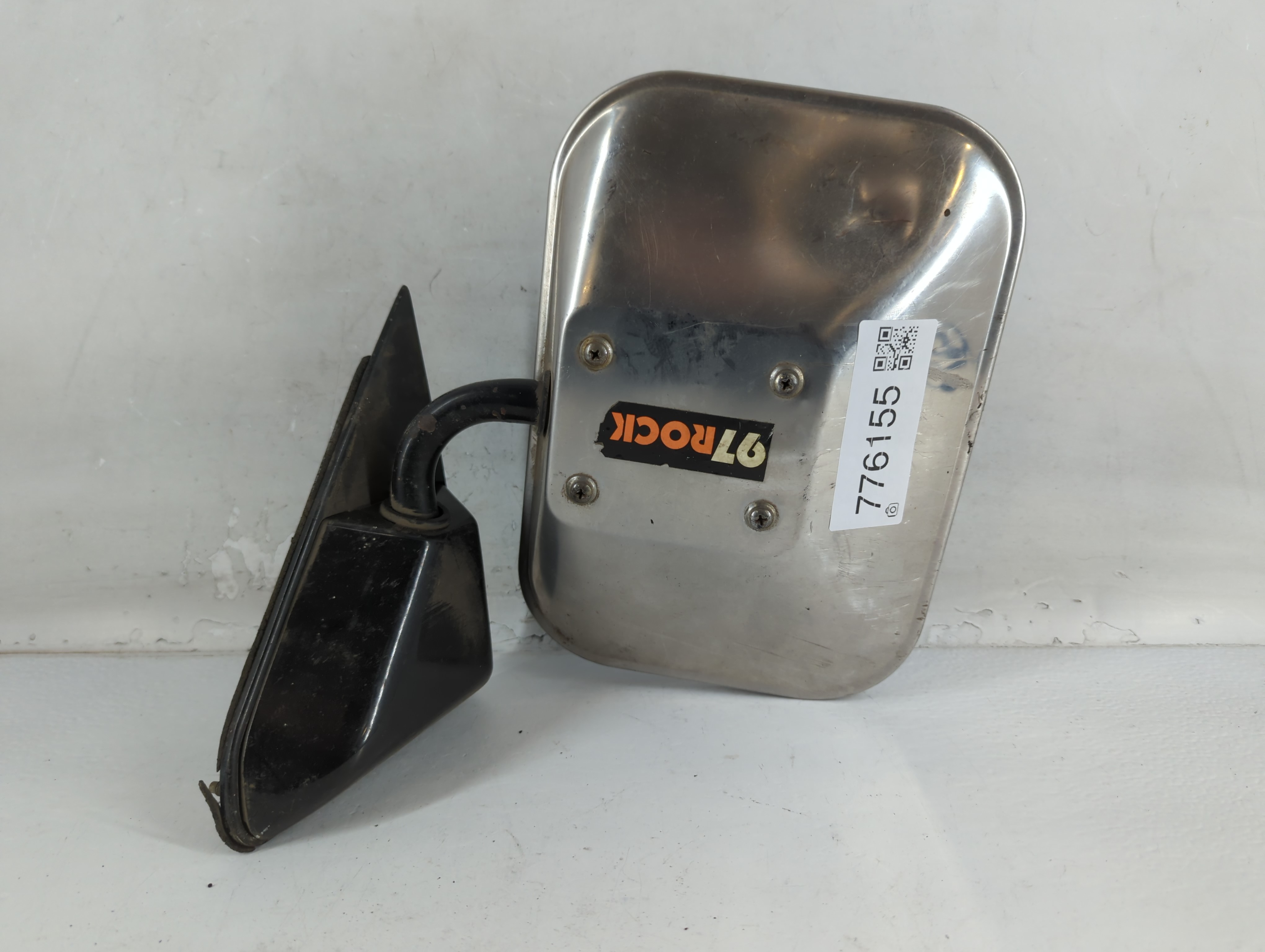 Chevrolet C1500 Passenger Right Side View Power Door Mirror Chrome 776155 - Oemusedautoparts1.com