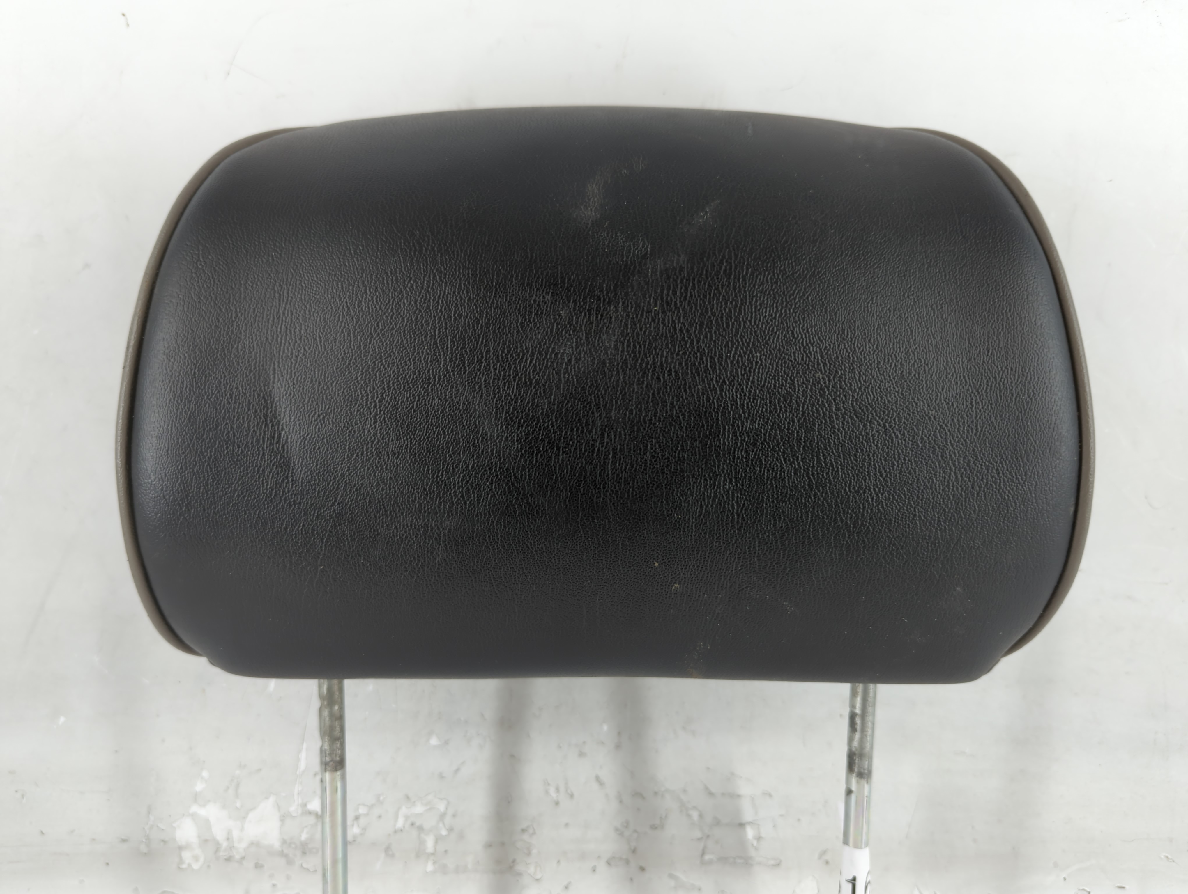 2006 Hummer H3 Headrest Head Rest Front Driver Passenger Seat Black 776161 - Oemusedautoparts1.com