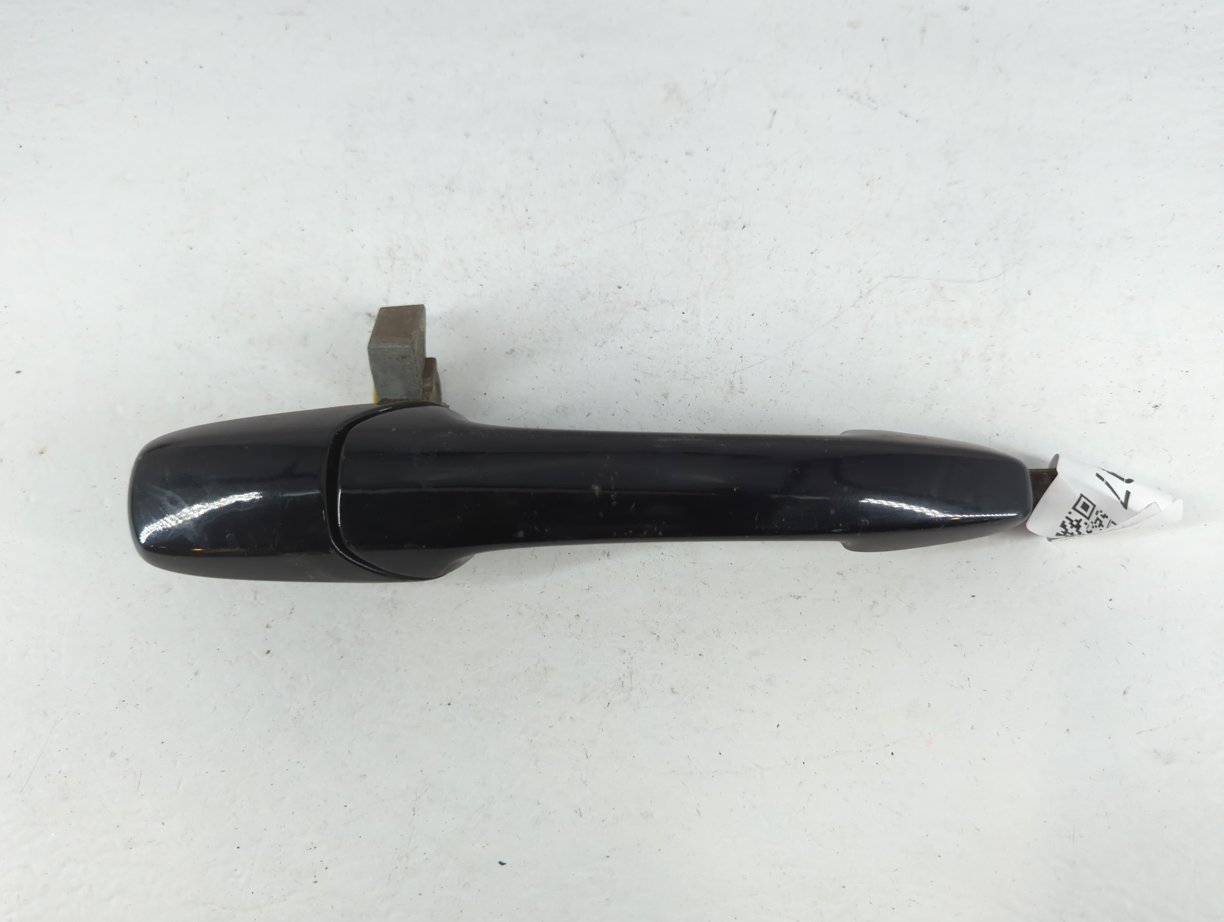 2005-2014 Ford Mustang Passenger Rear Right Door Handle Exterior Assembly 776197 - Oemusedautoparts1.com