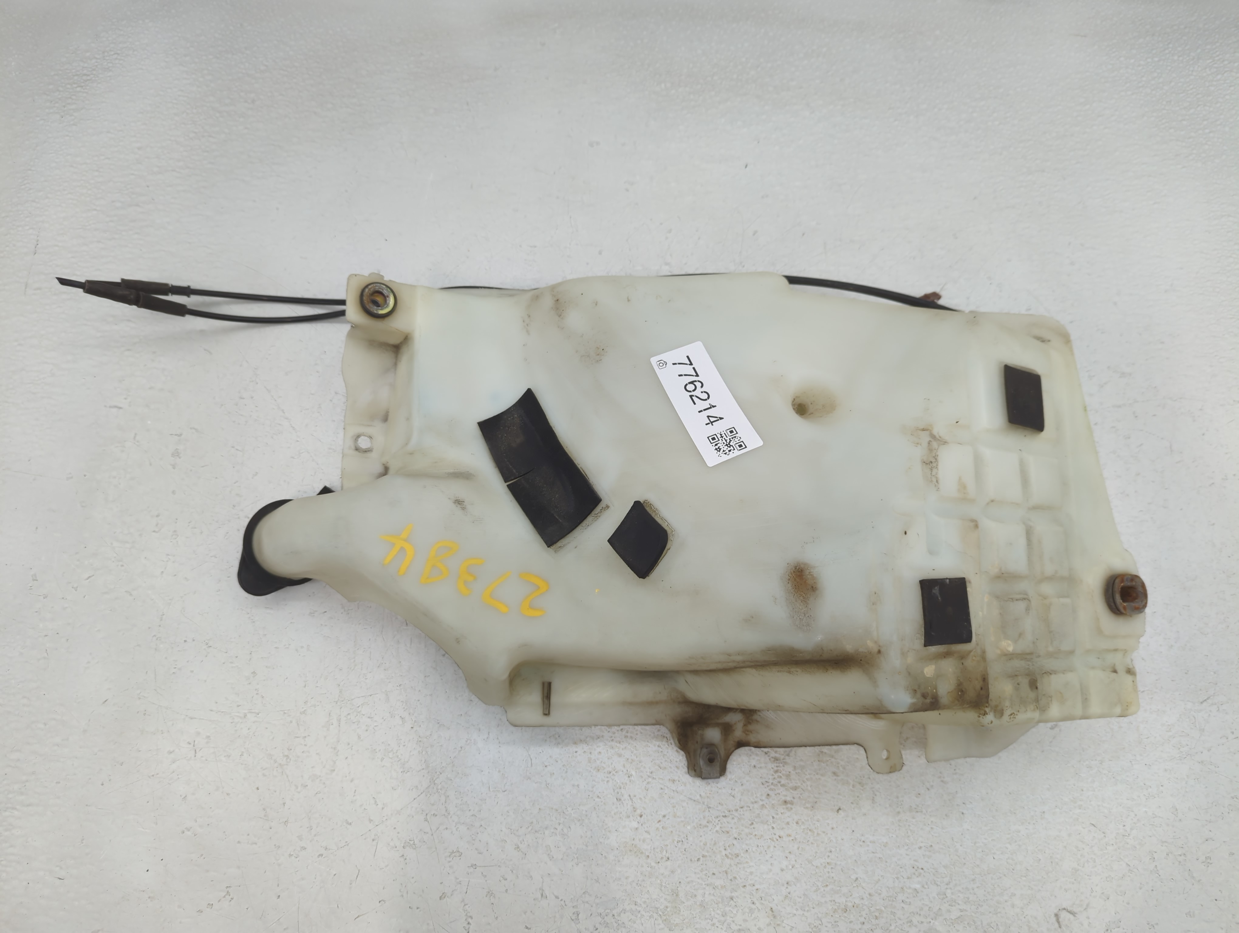 2002-2009 Gmc Envoy Windshield Washer Fluid Reservoir Bottle Oem 776214 - Oemusedautoparts1.com