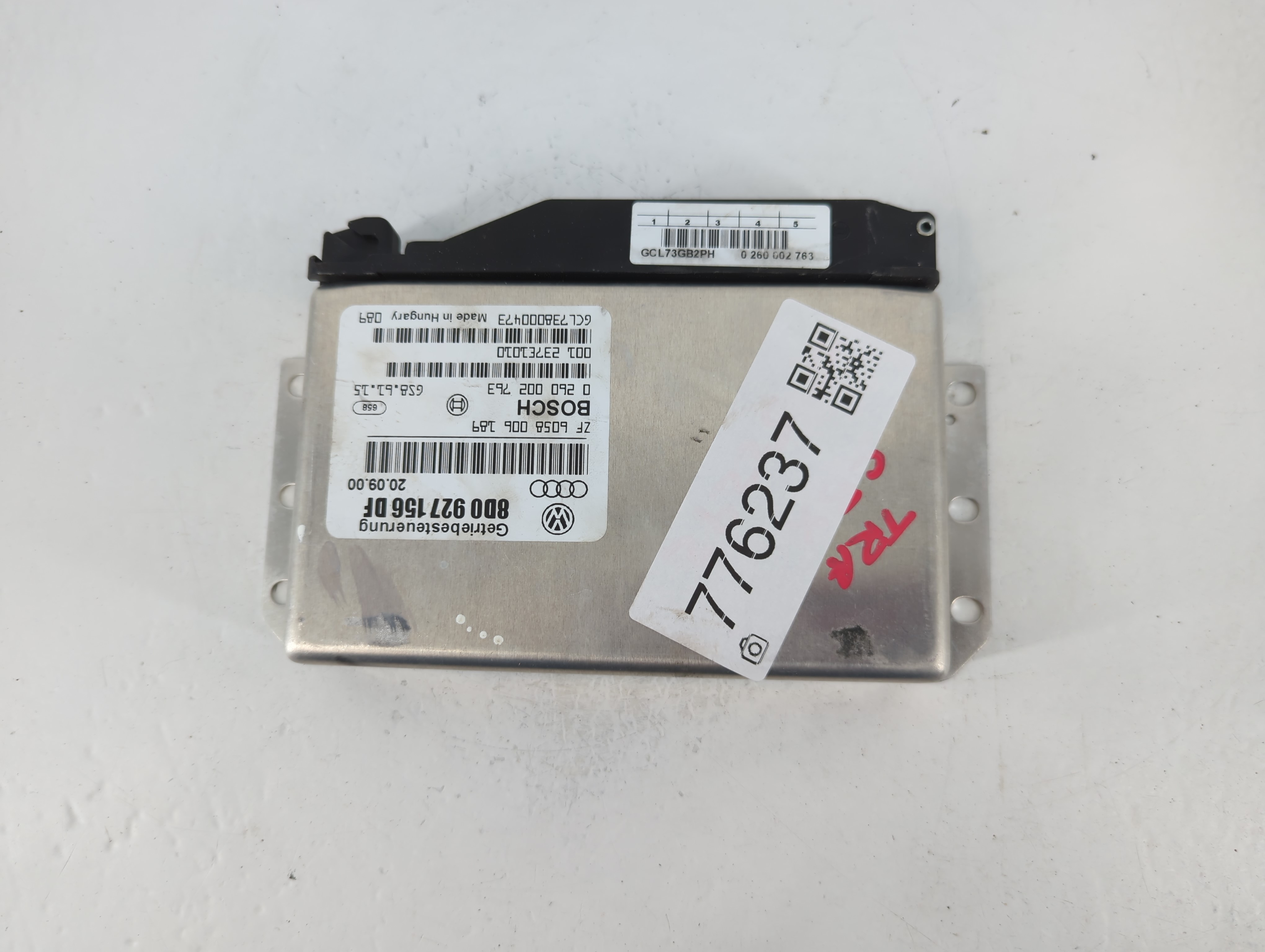 Picture of 2001-2002 Audi A4 Chassis Control Module Ccm Bcm Body Control 776237
