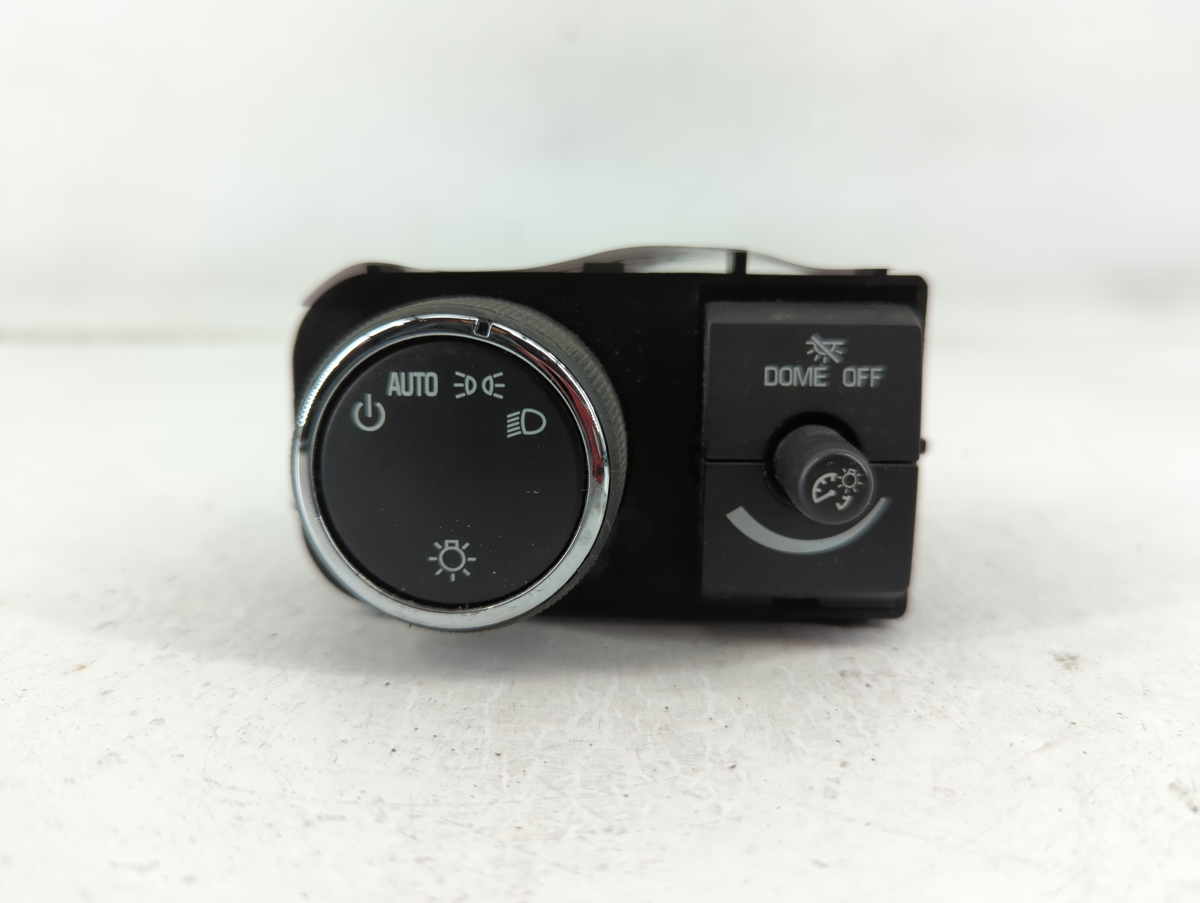 2013 Chevrolet Silverado 1500 Headlight Lamp Control Switch 776383 - Oemusedautoparts1.com