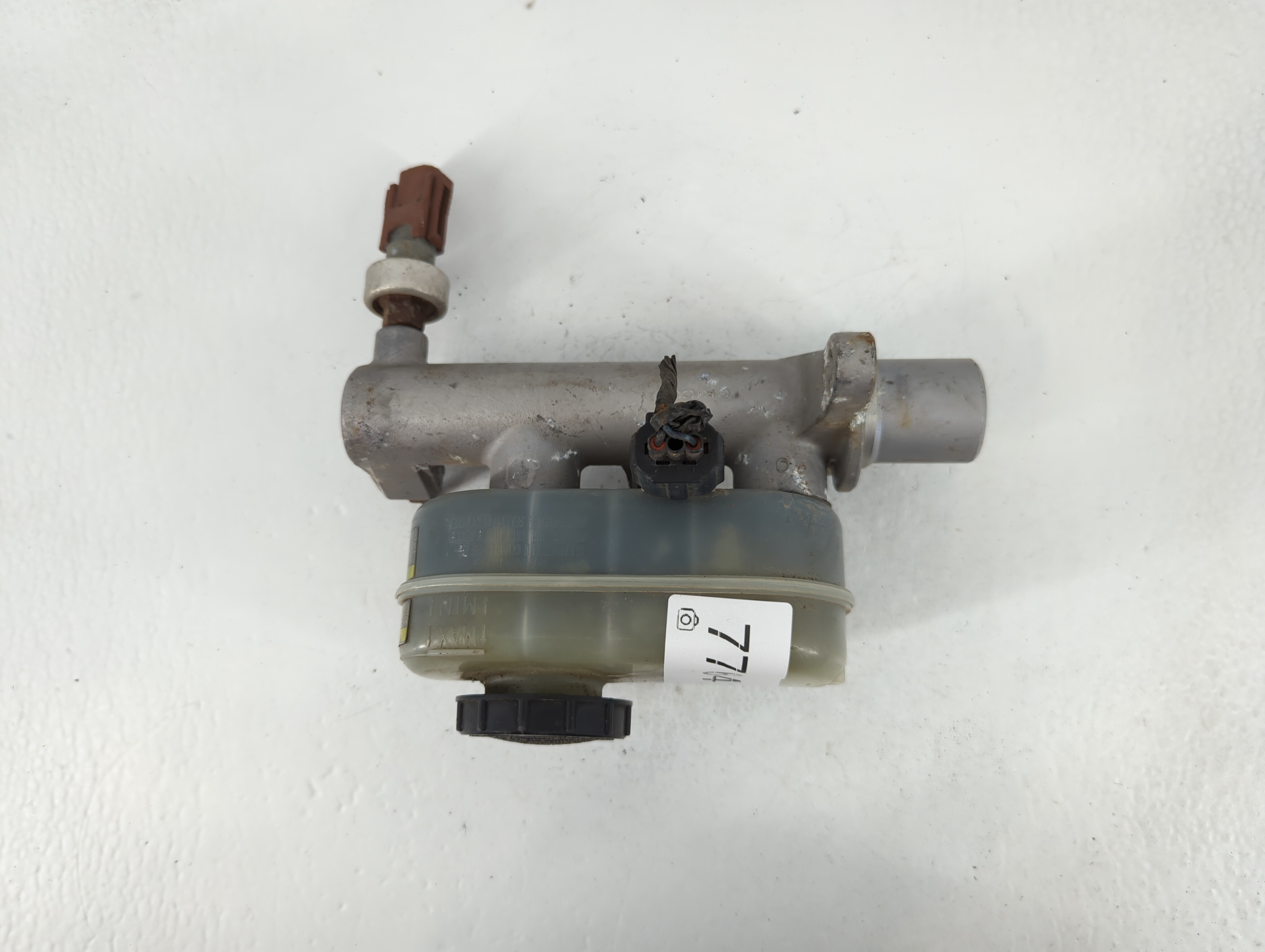 1999-2003 Ford Windstar Brake Master Cylinder 776416 - Oemusedautoparts1.com