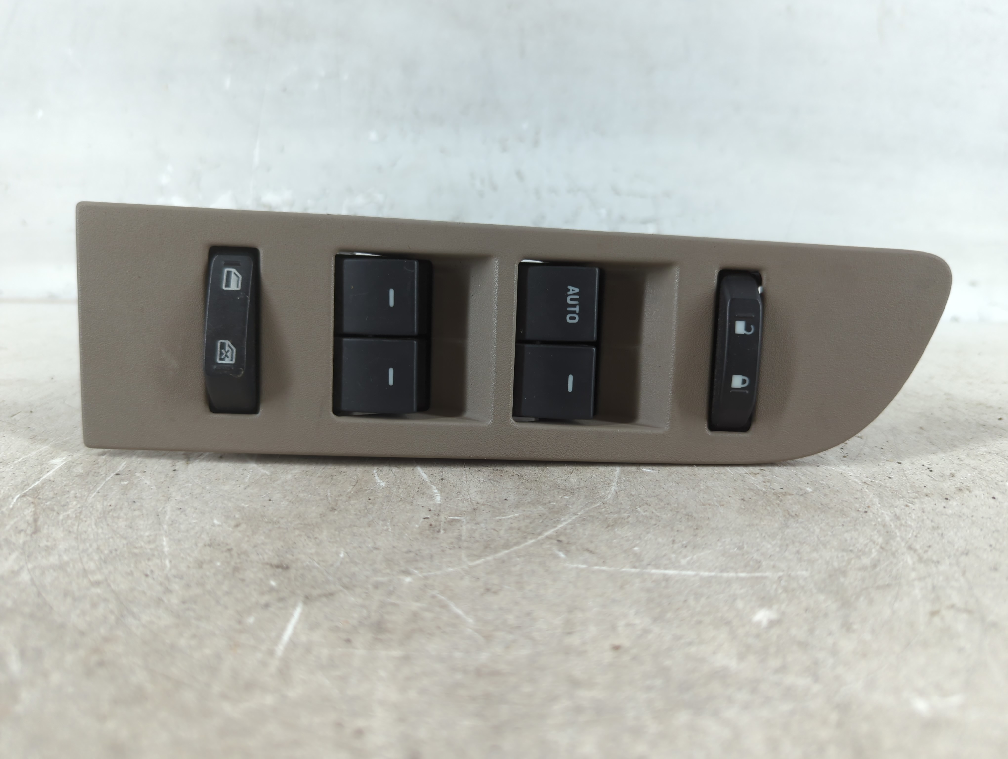 2009-2010 Ford F-150 Driver Left Door Master Power Window Switch 28214090 776449 - Oemusedautoparts1.com
