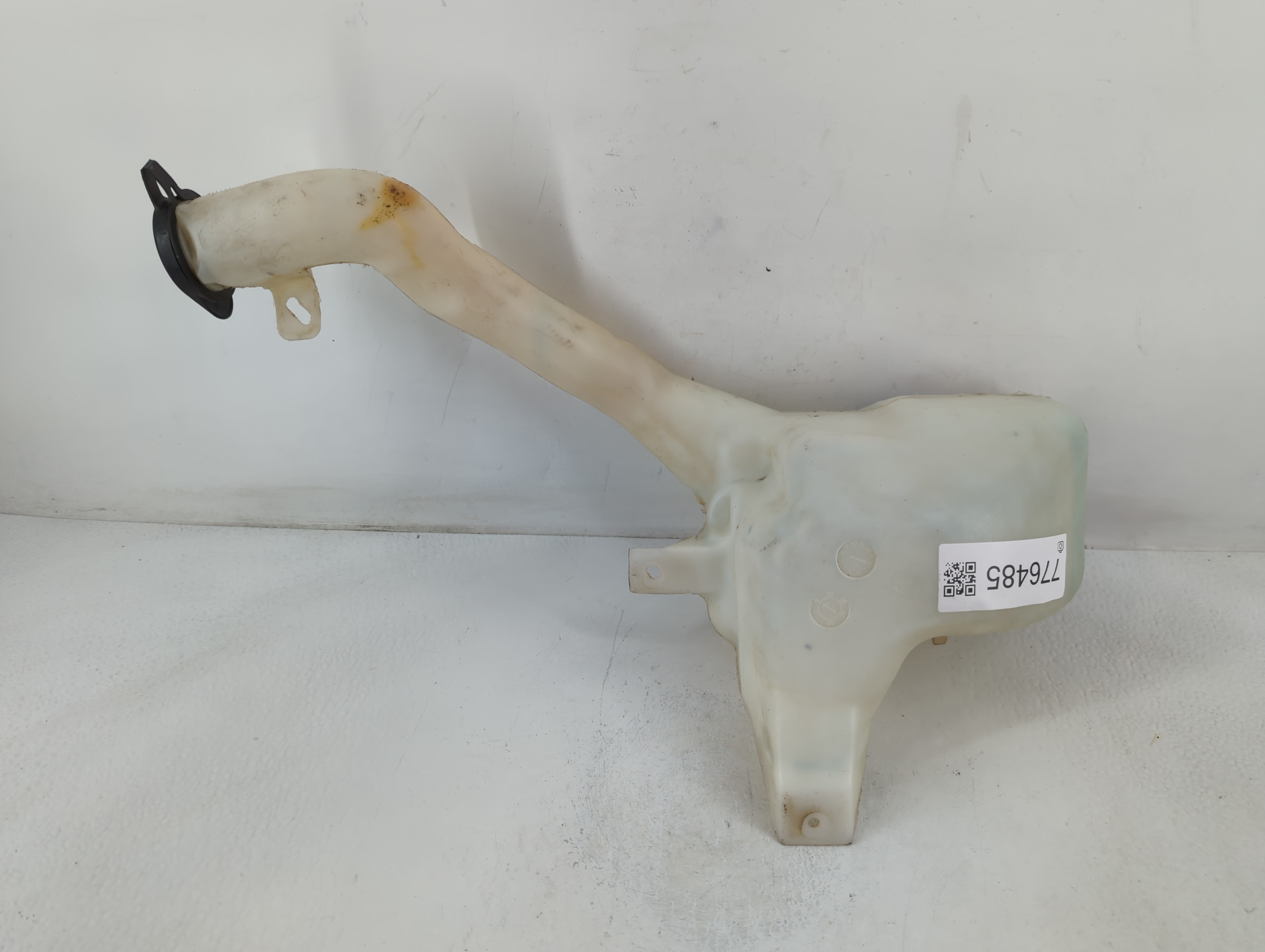 2006-2016 Chevrolet Impala Windshield Washer Fluid Reservoir Bottle Oem 776485 - Oemusedautoparts1.com