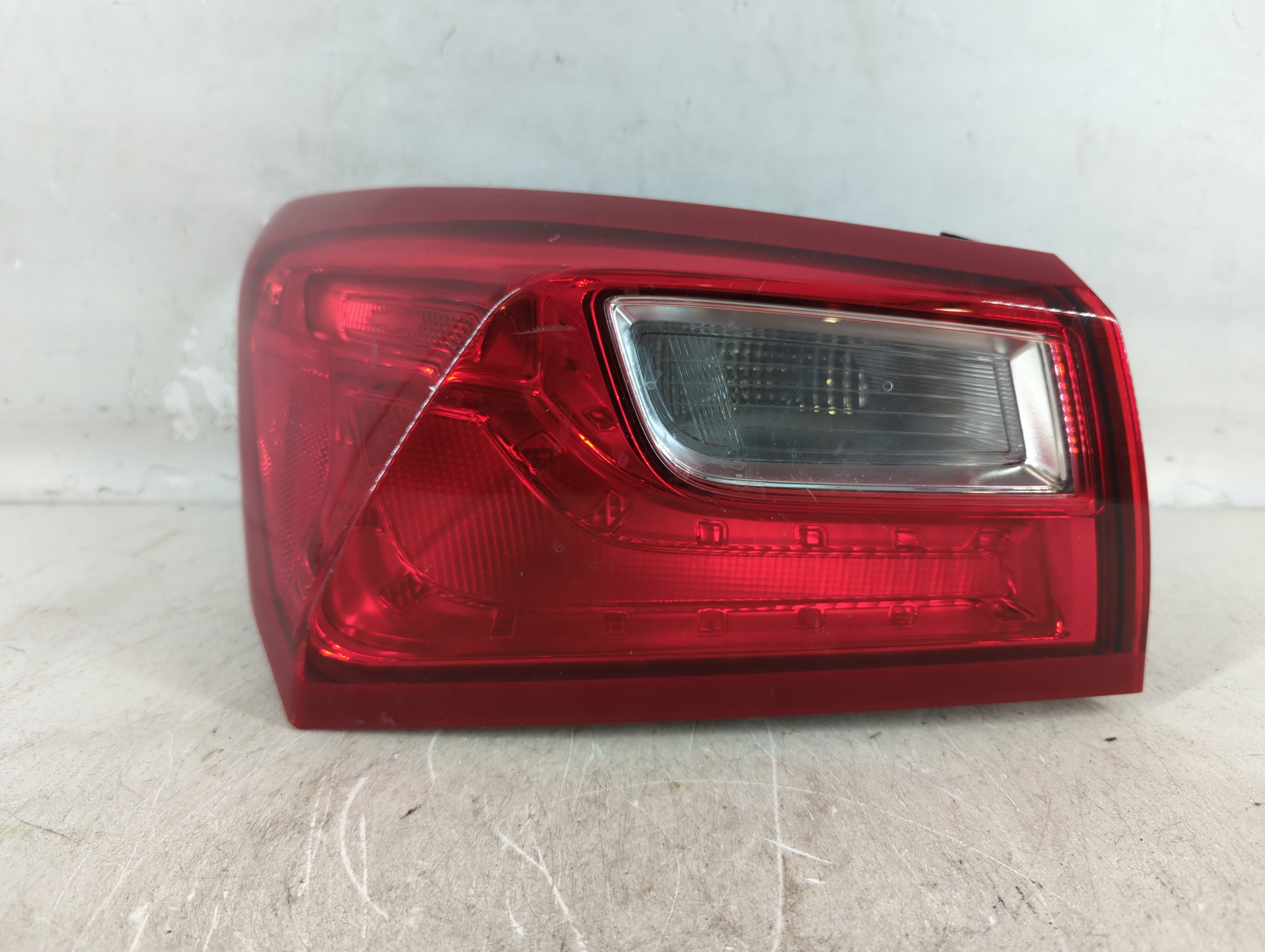2016-2021 Chevrolet Malibu Driver Left Side Tail Light Taillight Oem 776594 - Oemusedautoparts1.com