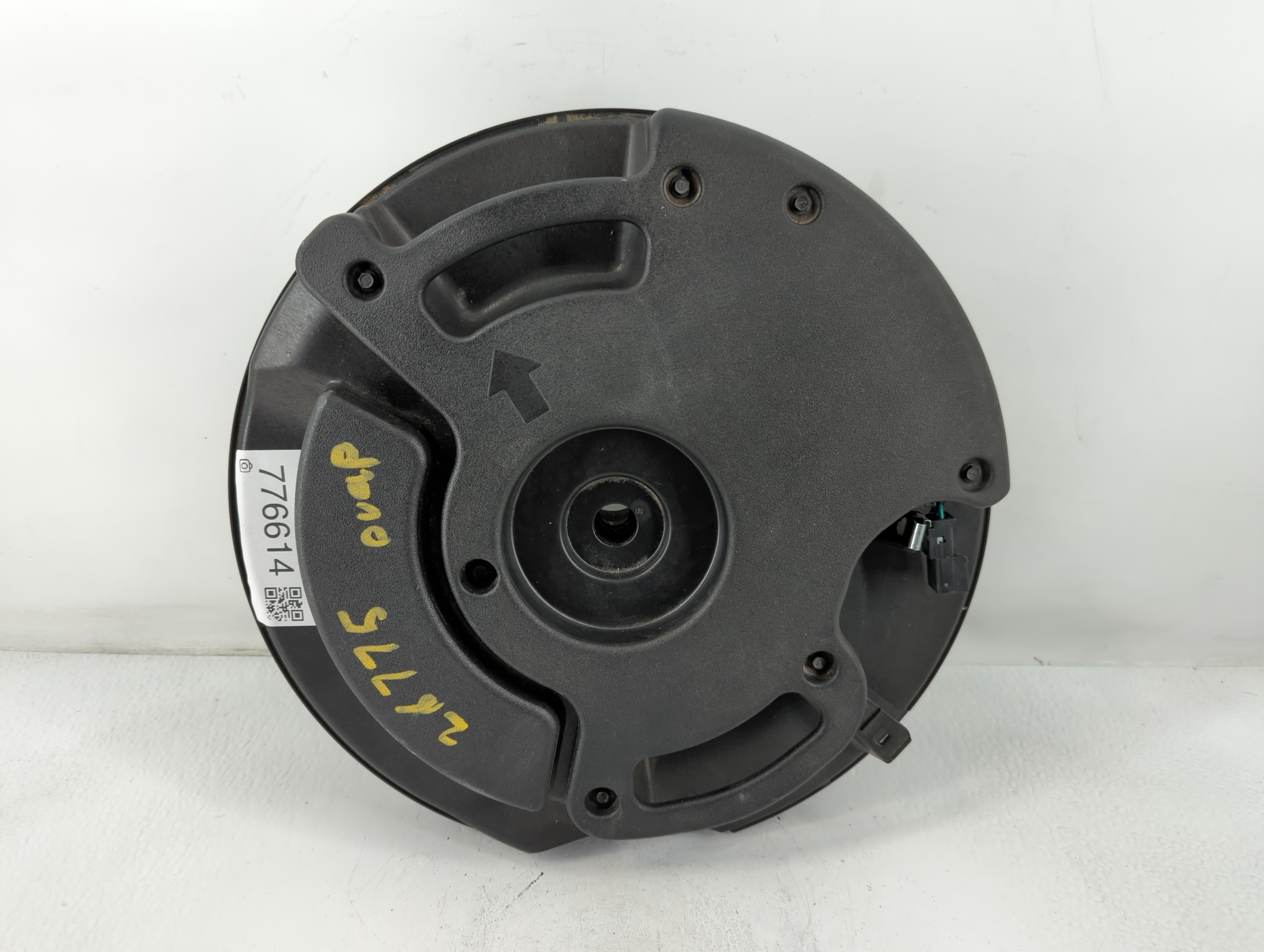 2015 Buick Encore Speaker/subwoofer 776614 - Oemusedautoparts1.com