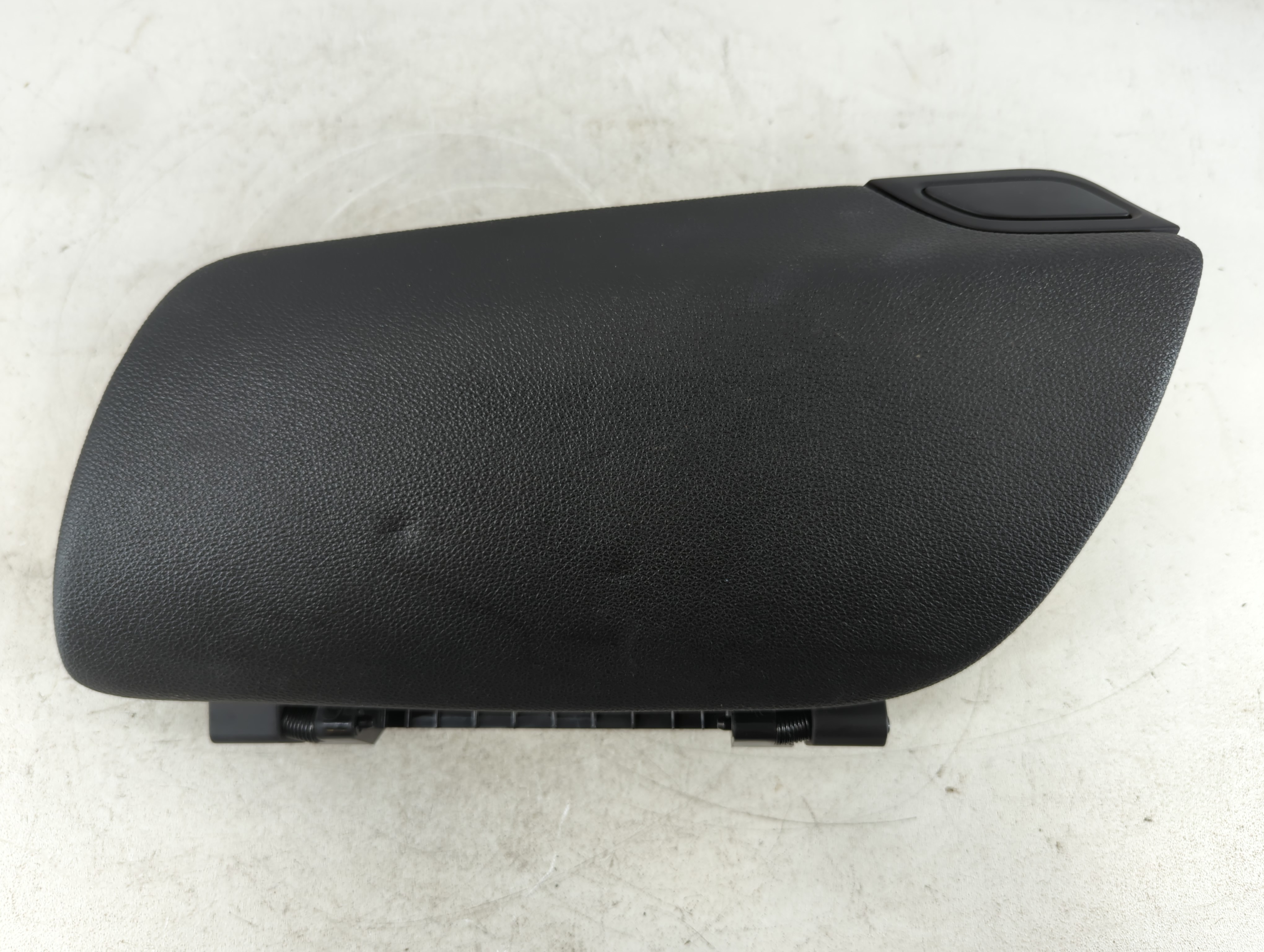 Picture of 2015 Buick Encore Passenger Glove Box Door Storage Compartment 776619