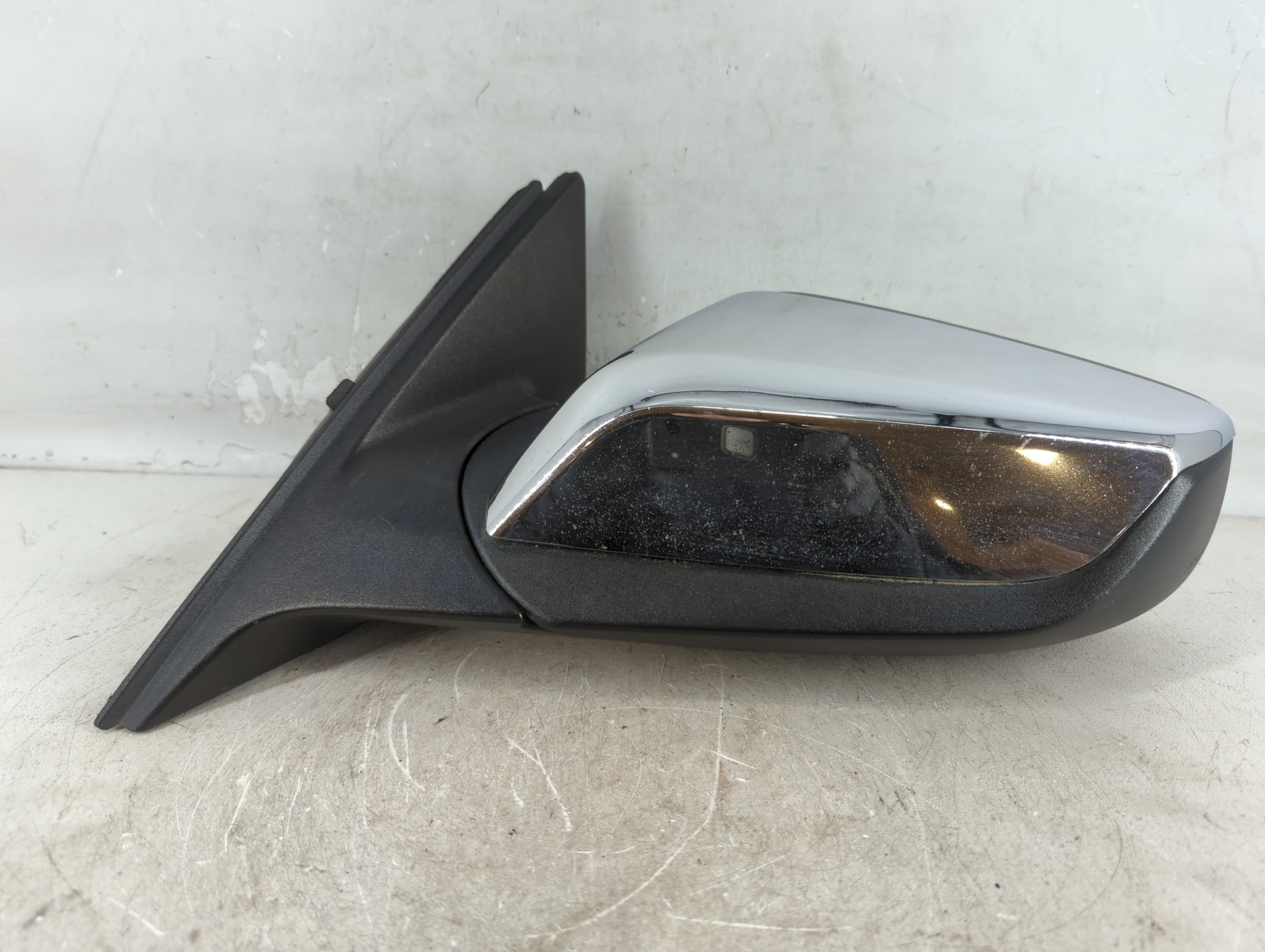 2016-2021 Chevrolet Malibu Driver Left Side View Power Door Mirror Chrome 776630 - Oemusedautoparts1.com