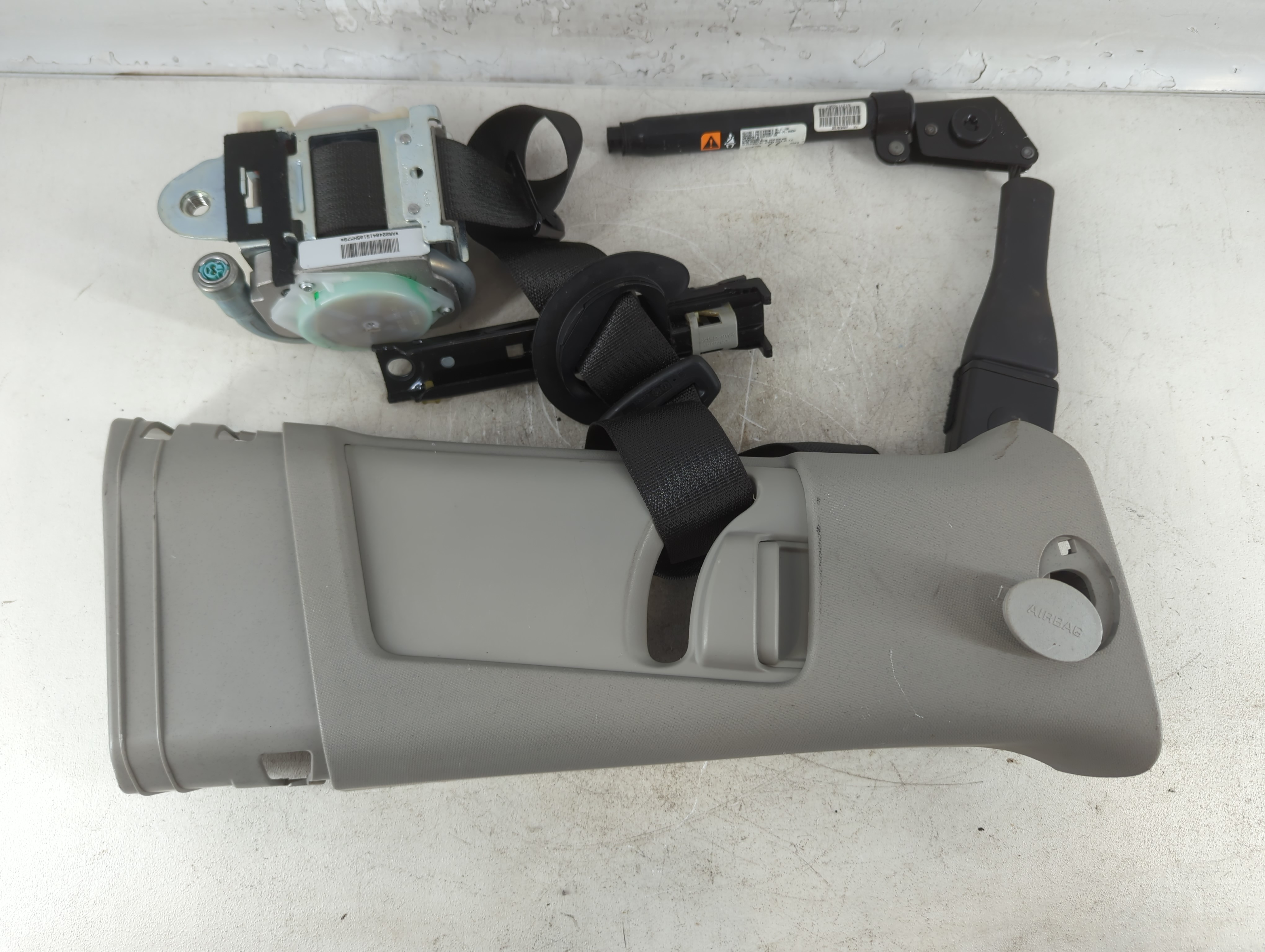 Picture of Buick Buienc Drvier Front Seatbelt Retractor 776635