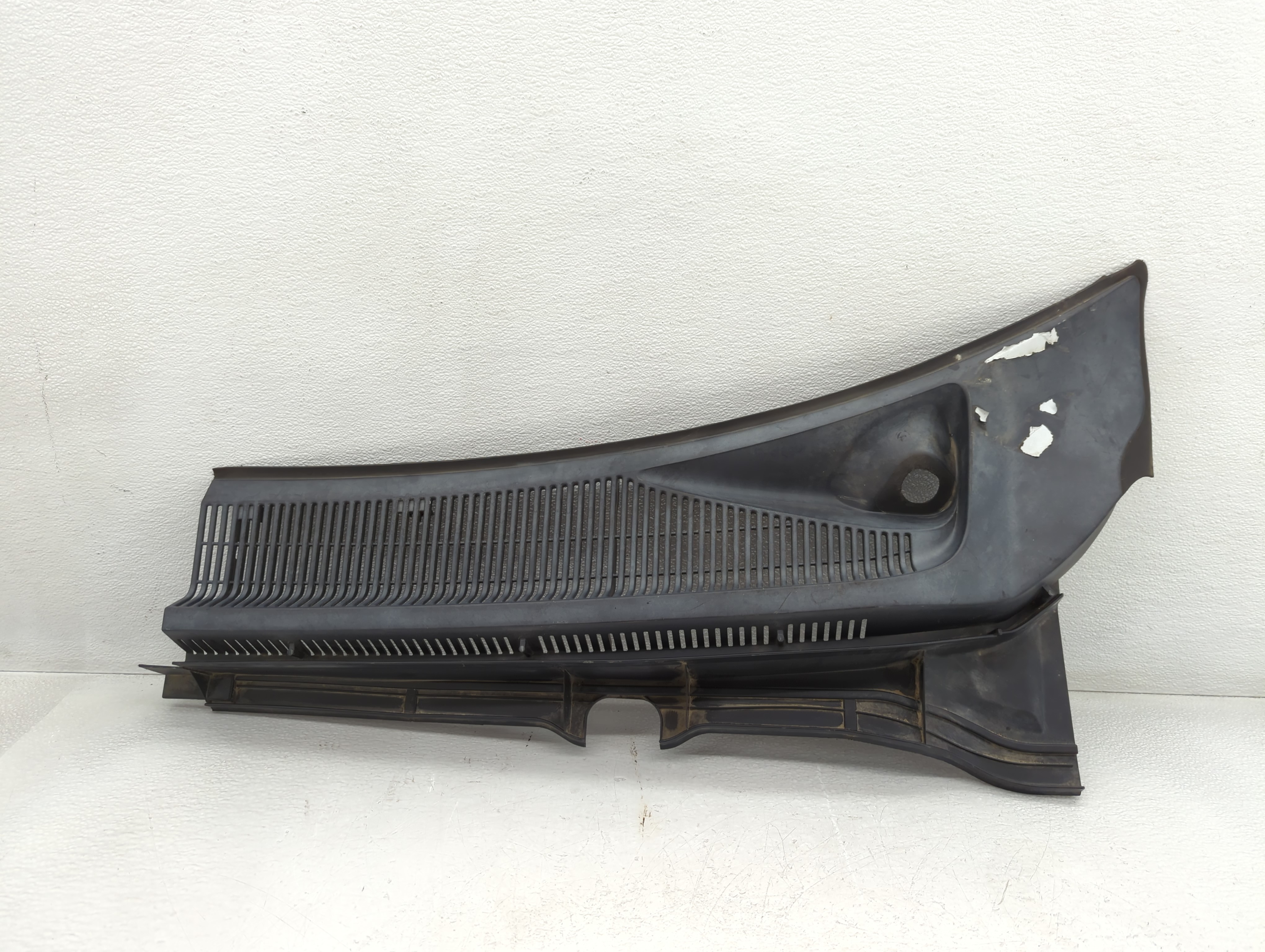 2011-2016 Ford F-350 Super Duty Front Bumper Grille Cover 776735 - Oemusedautoparts1.com