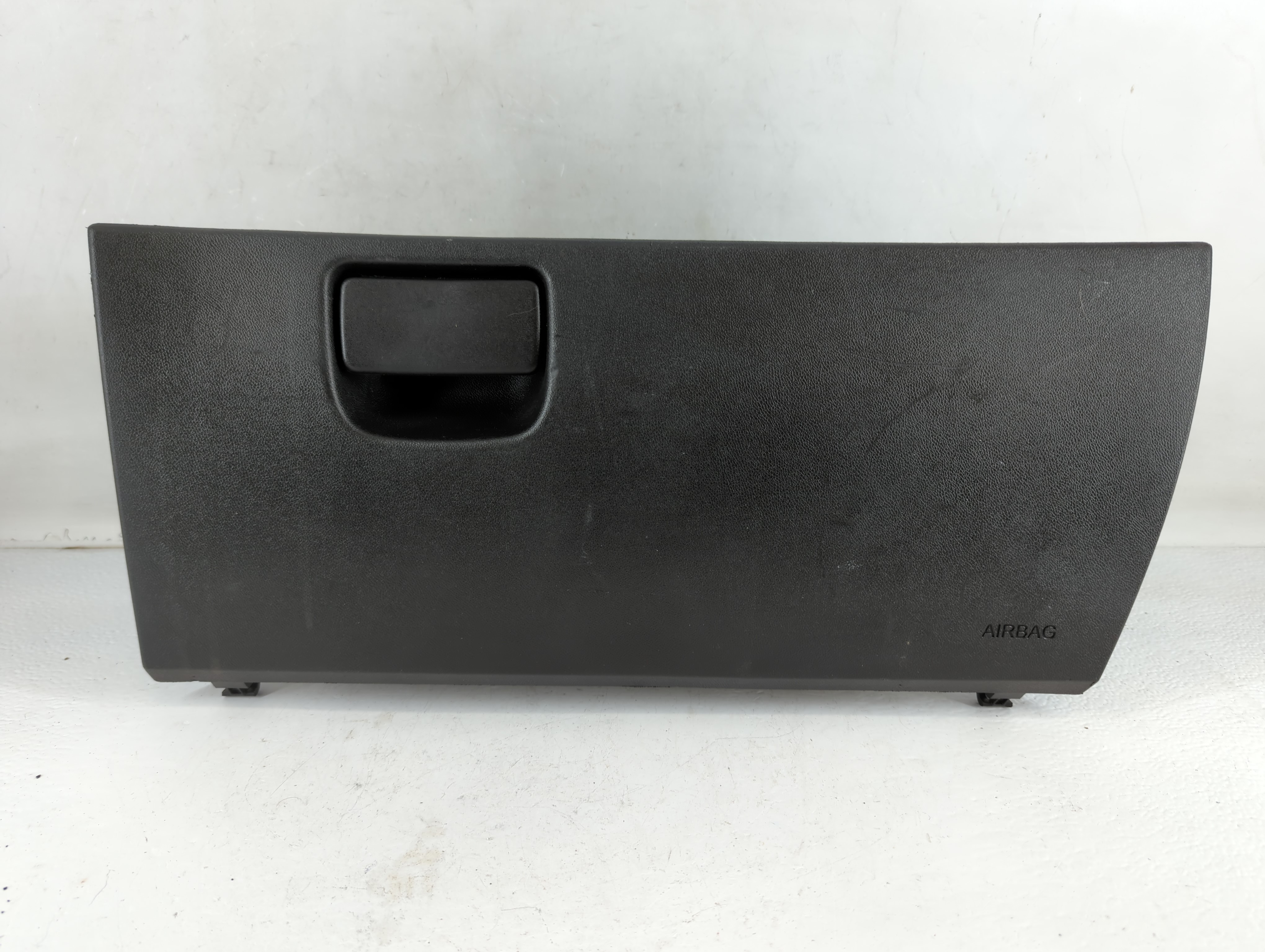 2018 Chevrolet Malibu Passenger Glove Box Door Storage Compartment Black 776770 - Oemusedautoparts1.com
