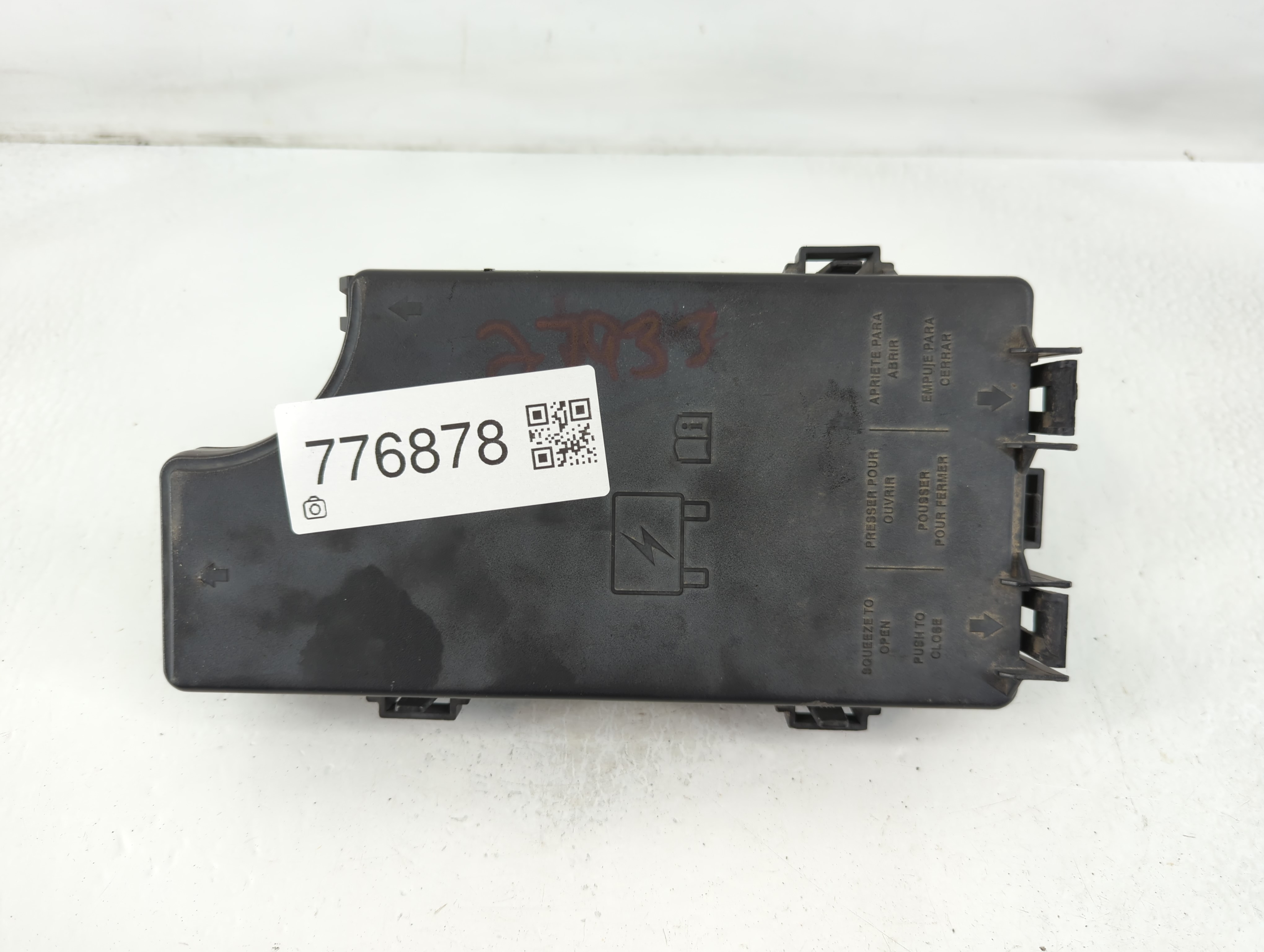 2015-2015 Jeep Compass Chassis Control Module Ccm Bcm Body Control 776878 - Oemusedautoparts1.com