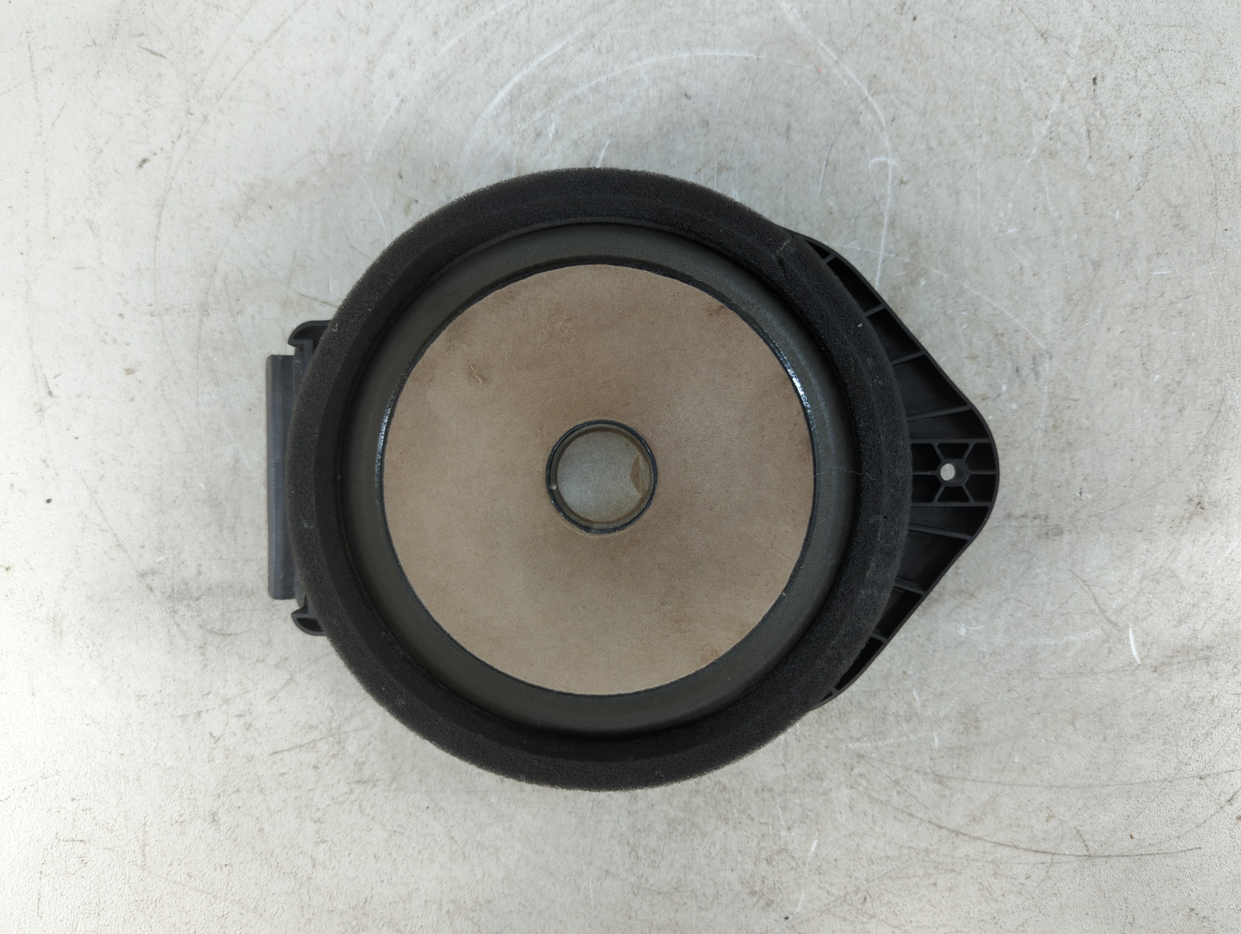 2013 Chevrolet Trax Speaker/subwoofer 777005 - Oemusedautoparts1.com