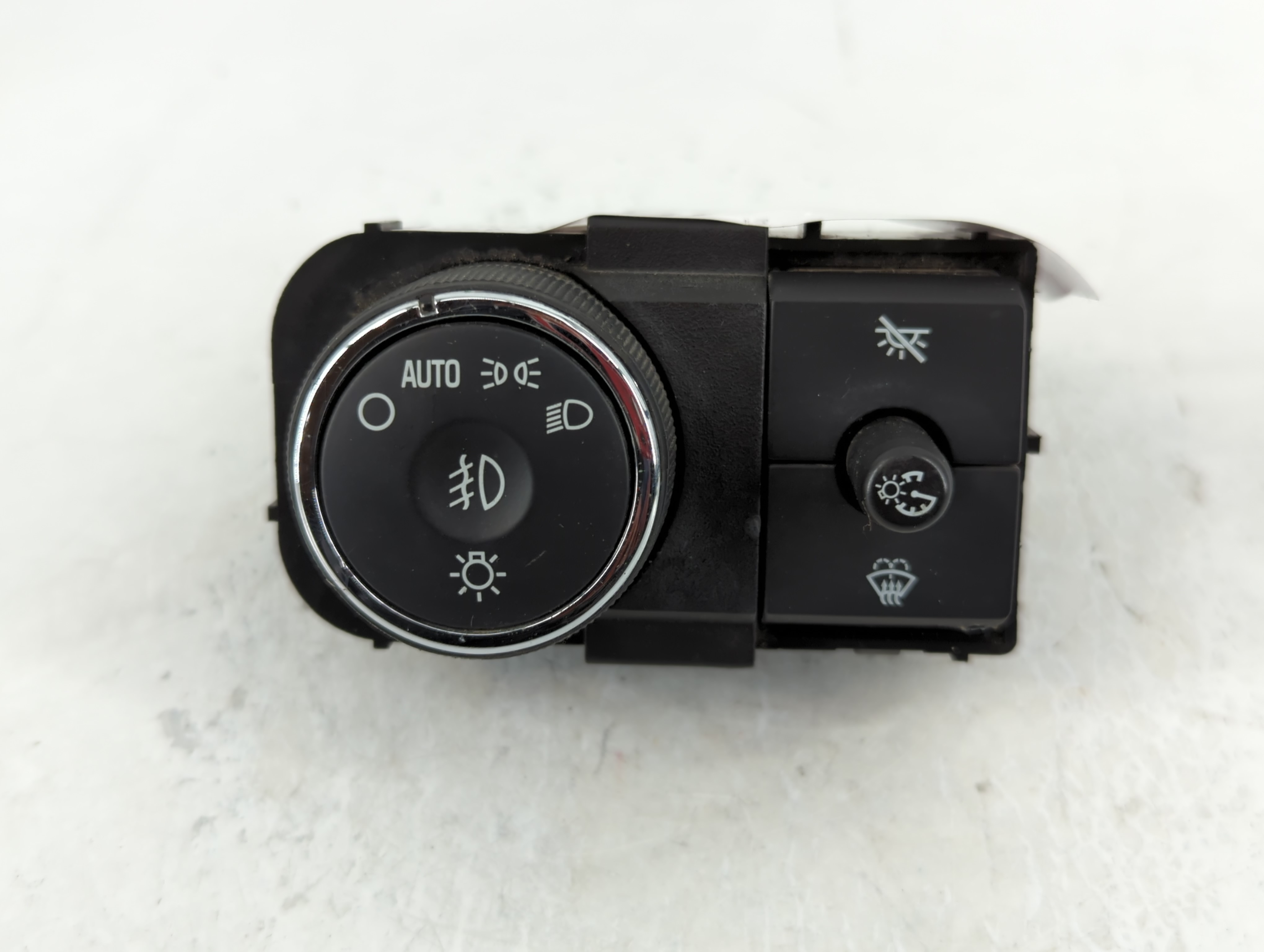 2008 Buick Enclav Headlight Head Light Switch Lamp Control 777008 - Oemusedautoparts1.com