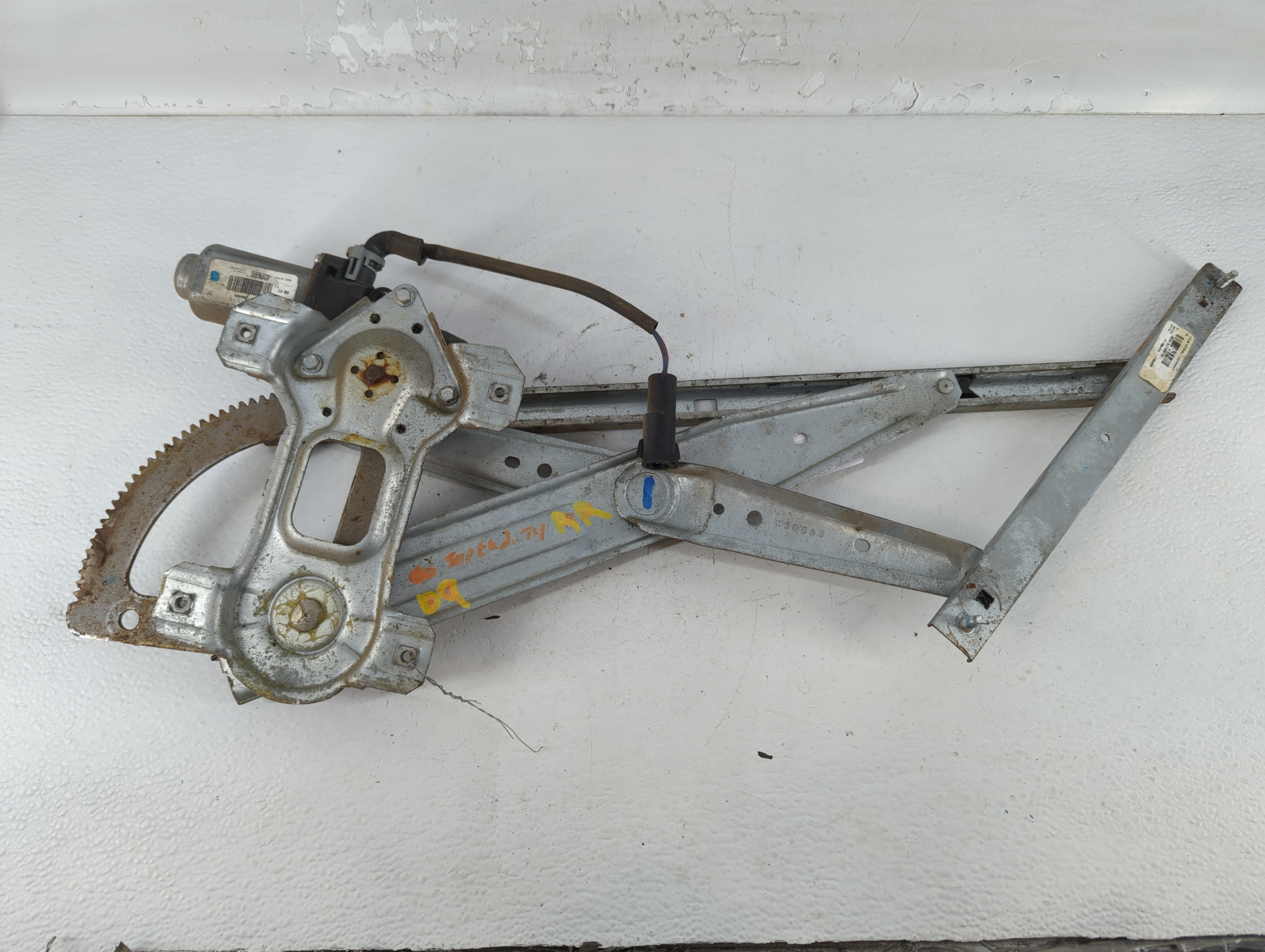 Picture of 1999-2012 Ford F-250 Super Duty Window Regulator Right Passenger Rear 777032
