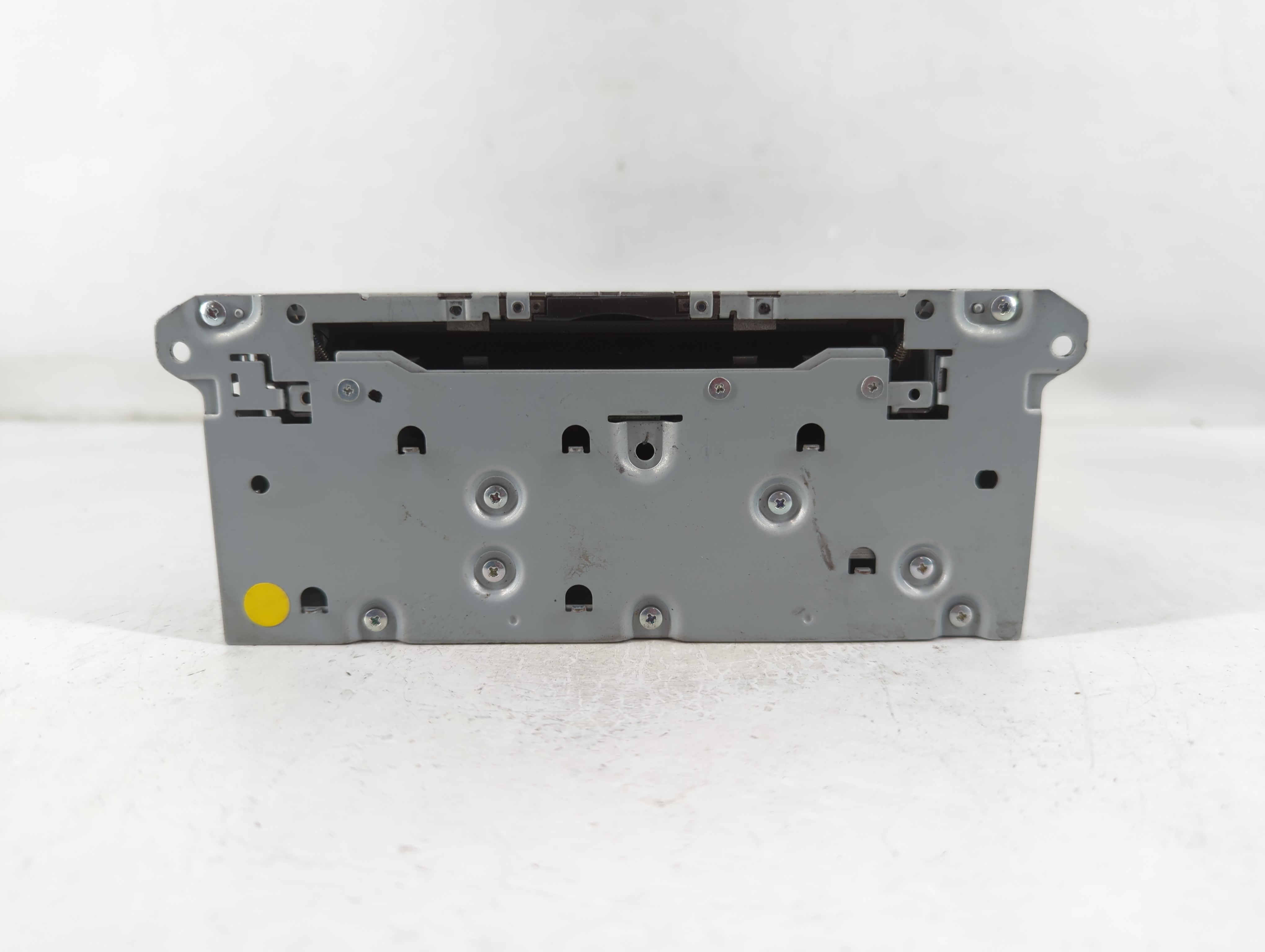 2014-2018 Infiniti Q50 Am Fm Cd Player Radio Receiver 777046 - Oemusedautoparts1.com