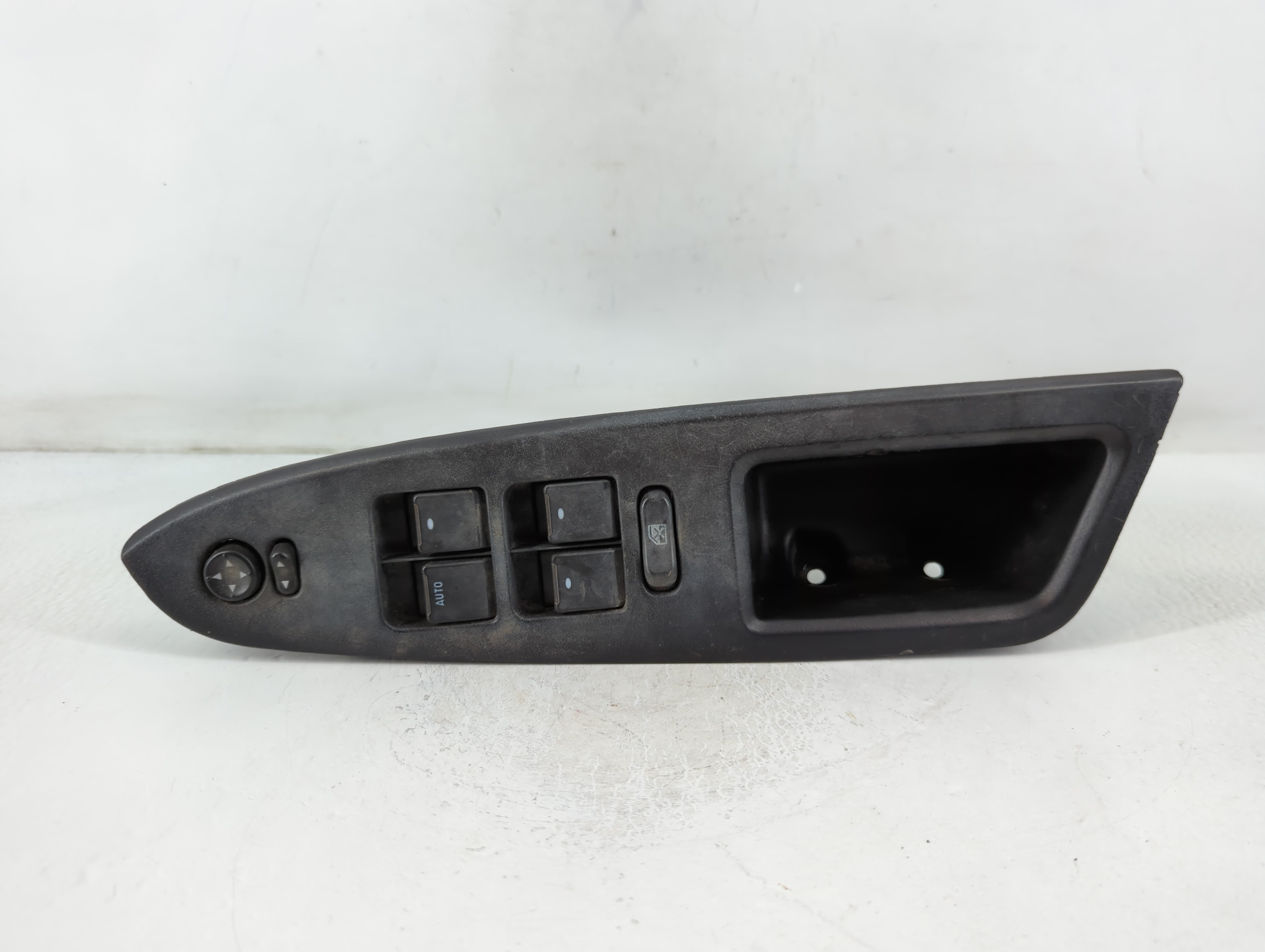 2000-2016 Chevrolet Impala Driver Left Door Master Power Window Switch 777084 - Oemusedautoparts1.com
