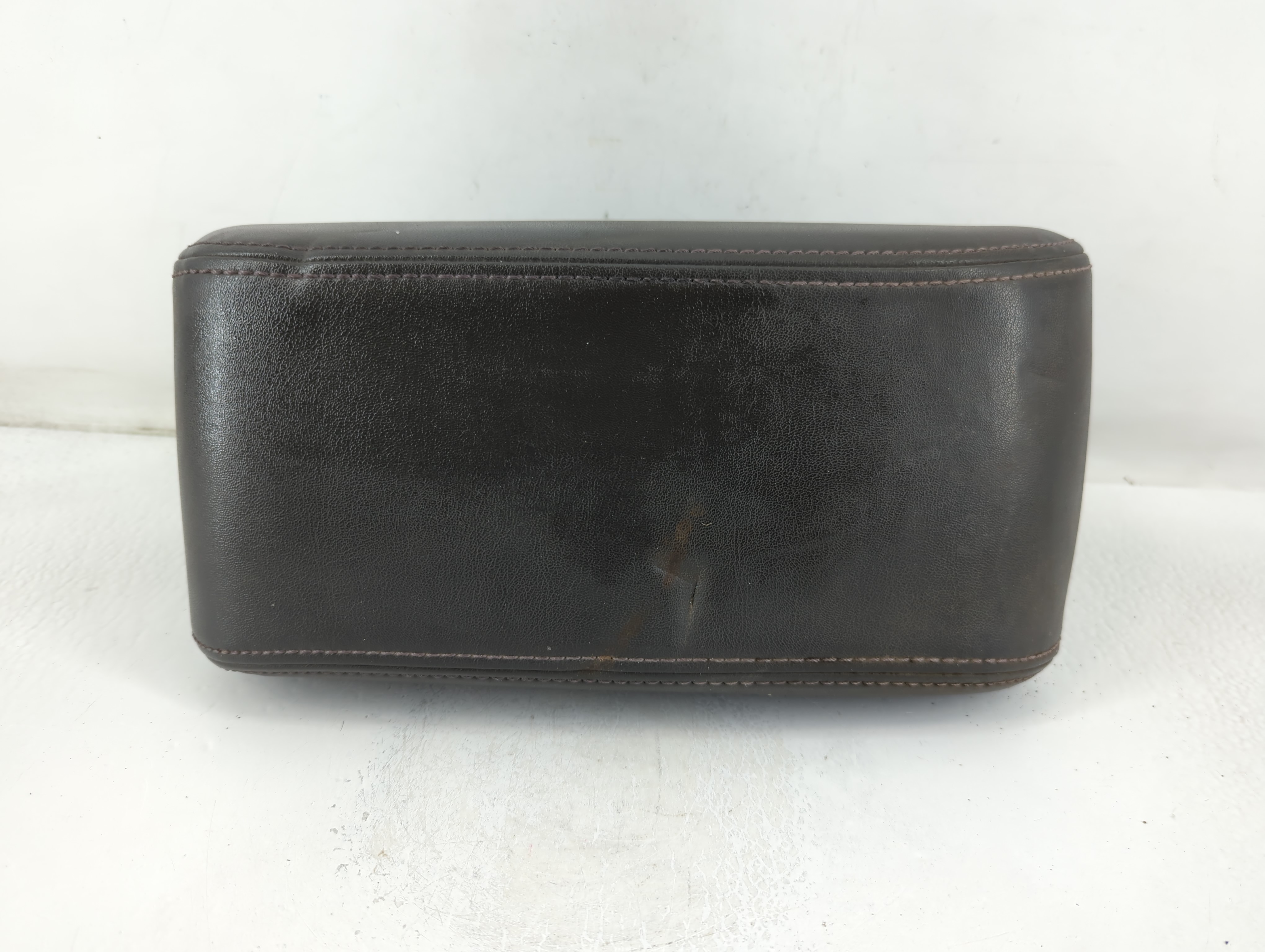2011 Ford Fusion Center Console Armrest Cover Lid Black 777222 - Oemusedautoparts1.com