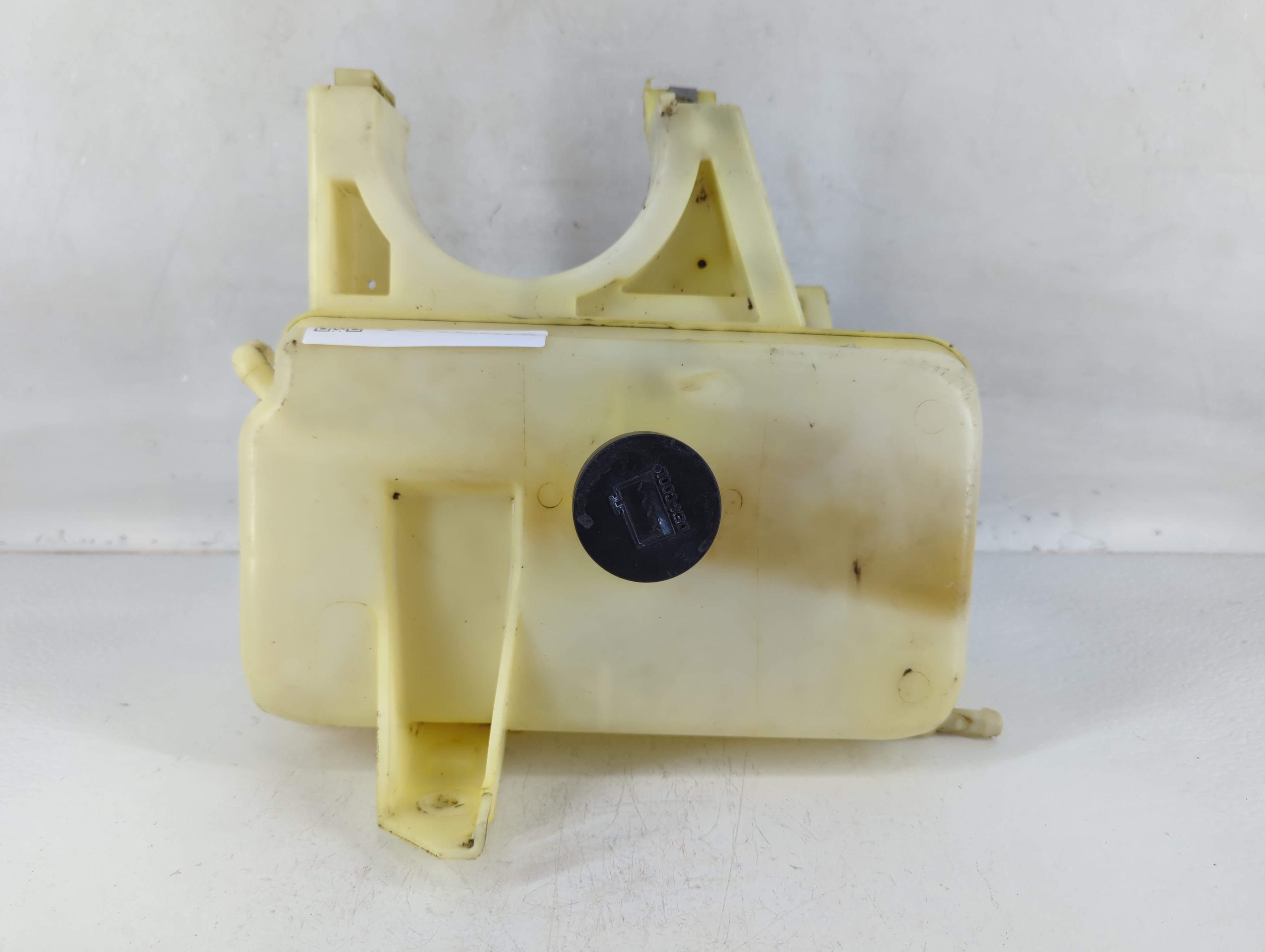 2002-2006 Gmc Envoy Xl Radiator Coolant Overflow Expansion Tank Bottle 777236 - Oemusedautoparts1.com