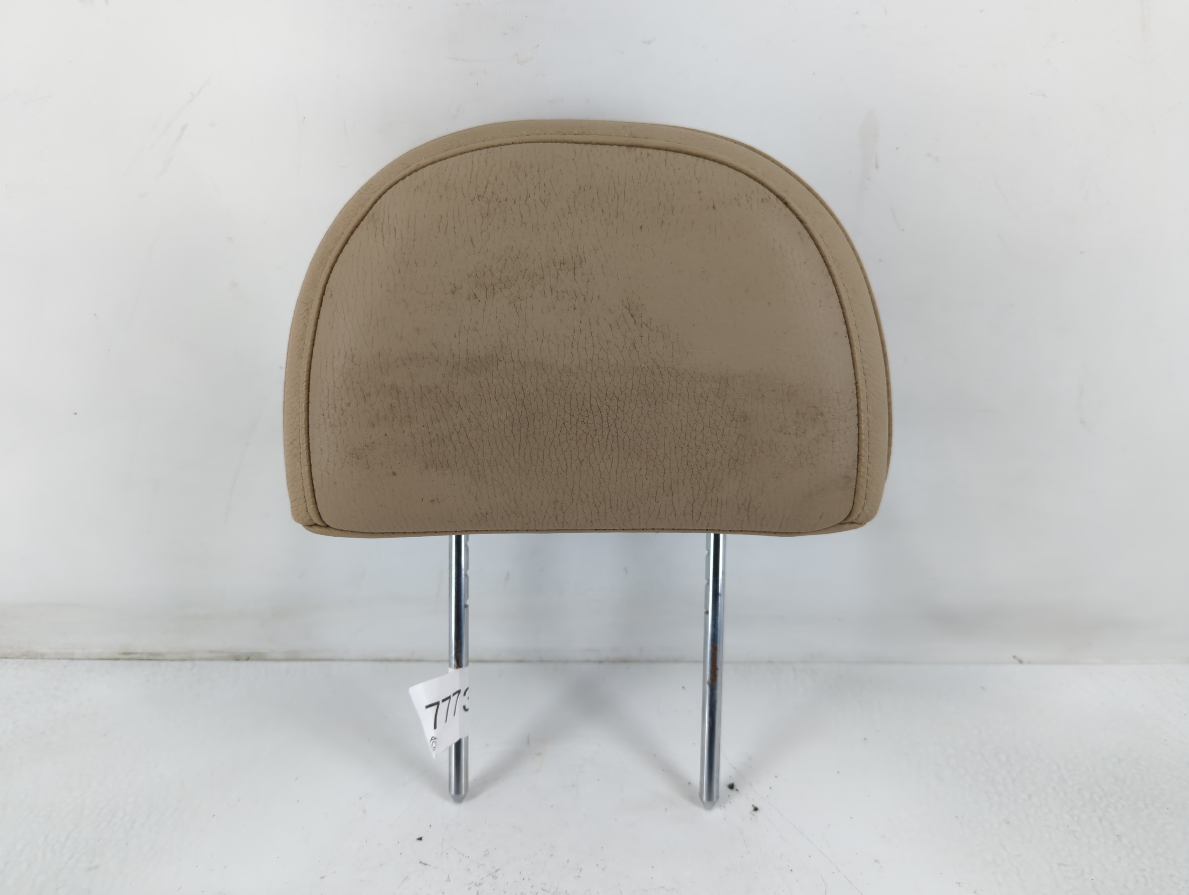 2012-2015 Chevrolet Captiva Sport Headrest Head Rest Rear Seat Beige 777308 - Oemusedautoparts1.com