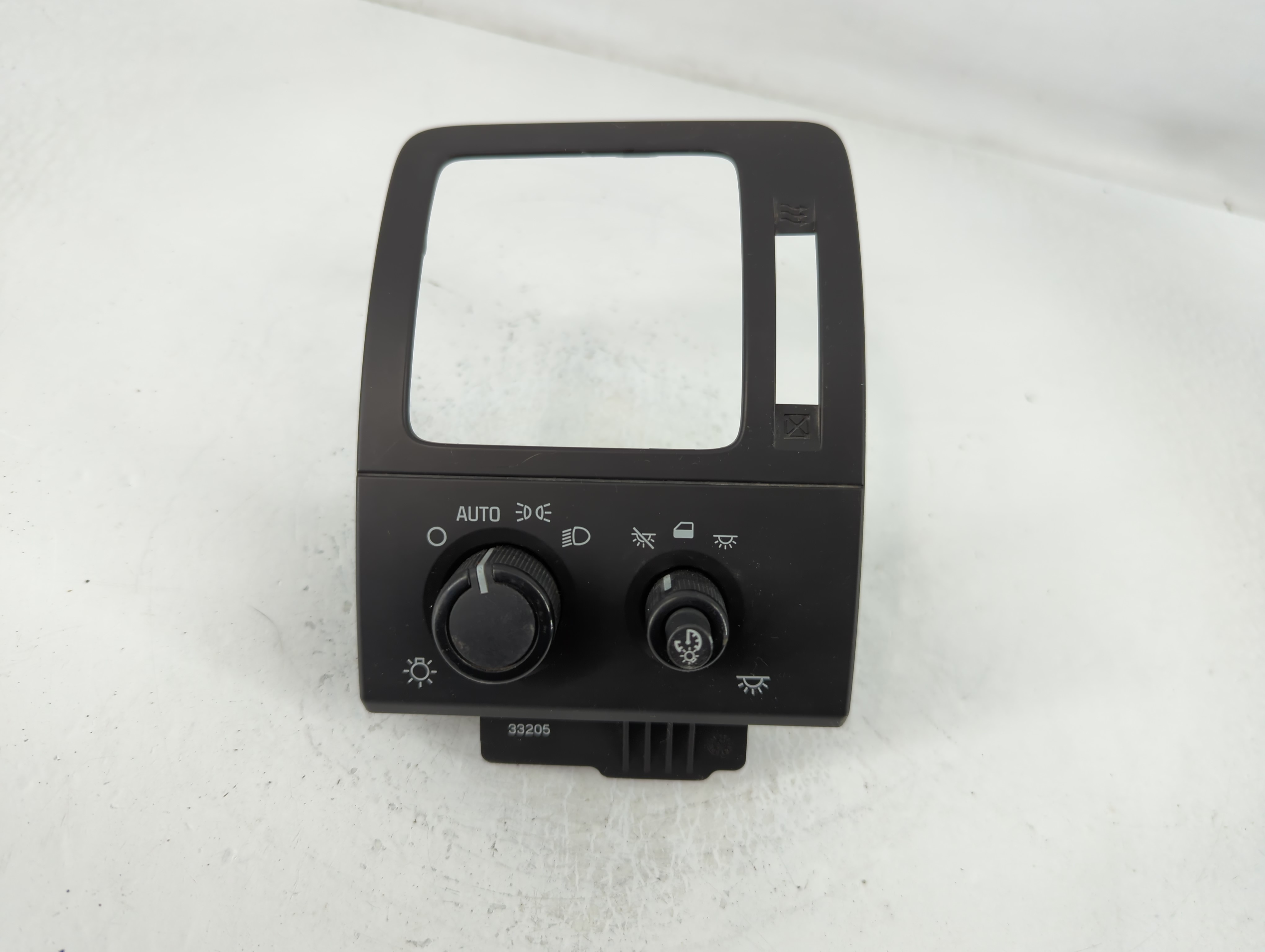 2006 Chevrolet Upland Headlight Lamp Control Switch 777312 - Oemusedautoparts1.com