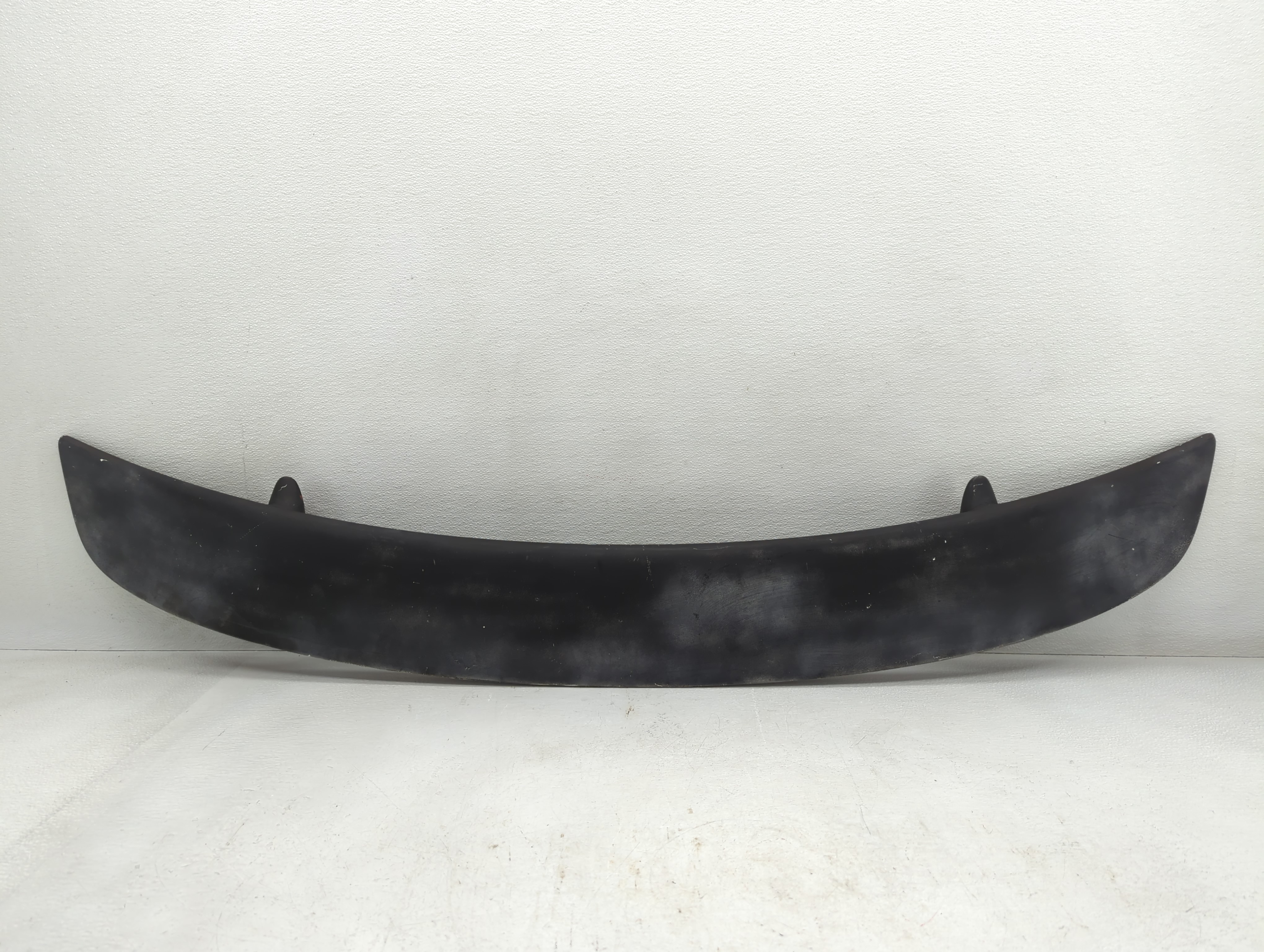 2011-2014 Dodge Charger Rear Spoiler Oem 777325 - Oemusedautoparts1.com