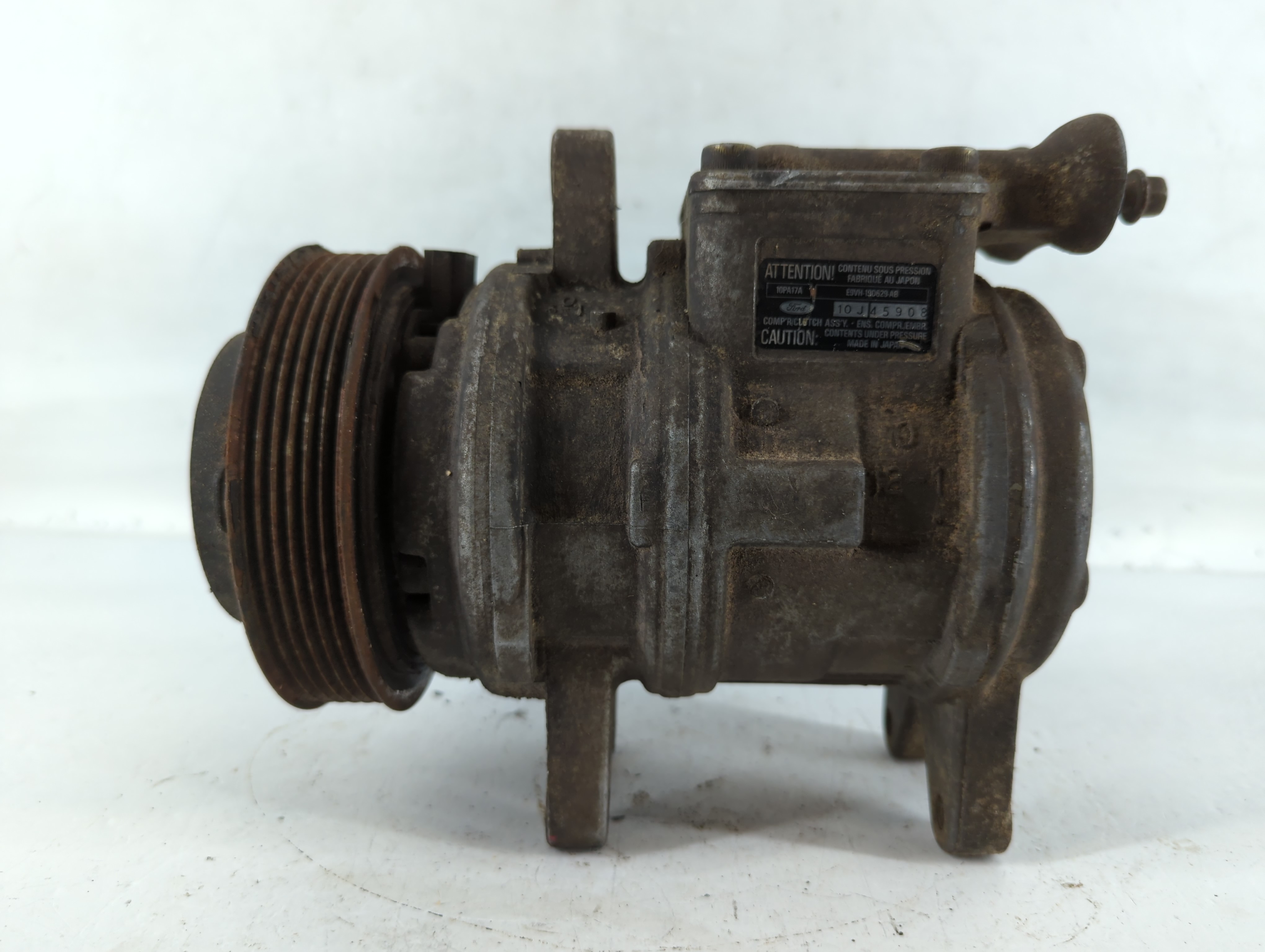 Picture of 1992 Ford Mustang Air Conditioning A/c Ac Compressor Oem 777326