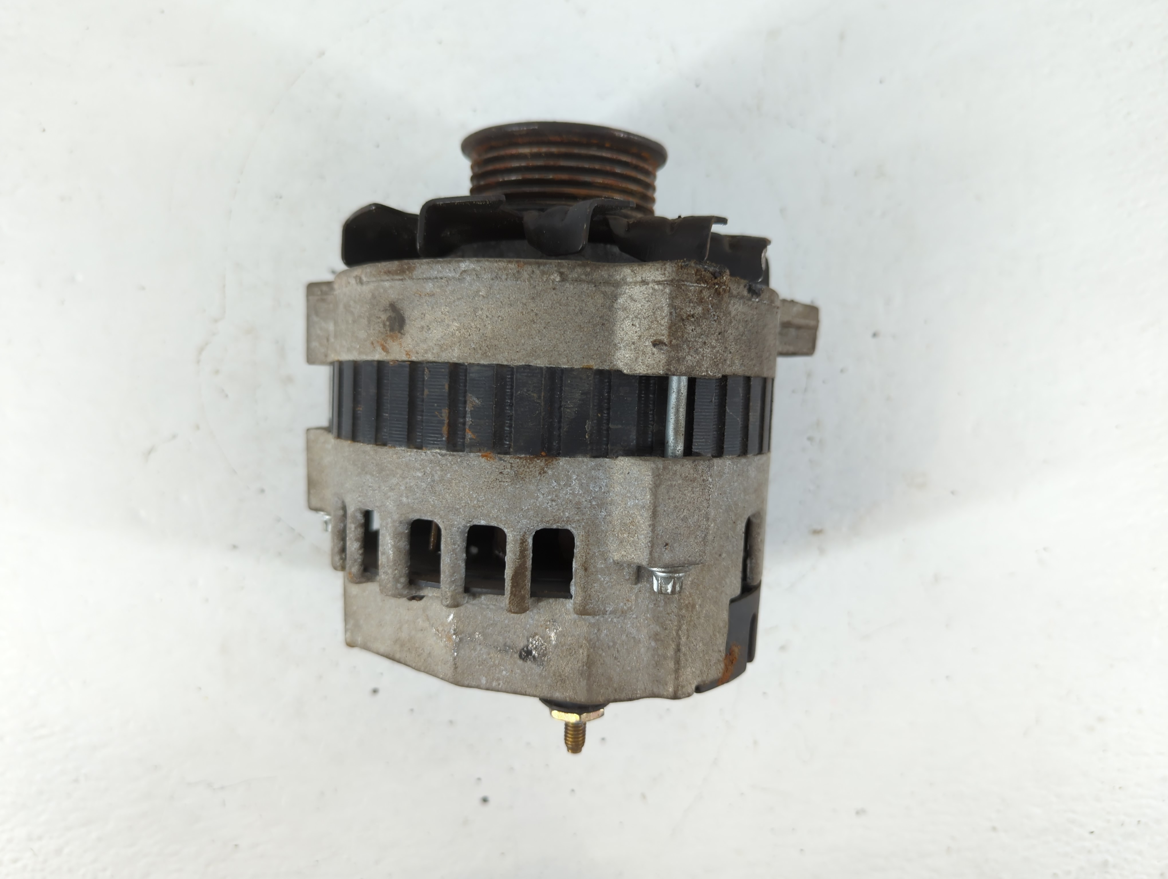 Picture of 1995 Chevrolet Cavalier Alternator Generator Charging Assembly Engine Oem 777443