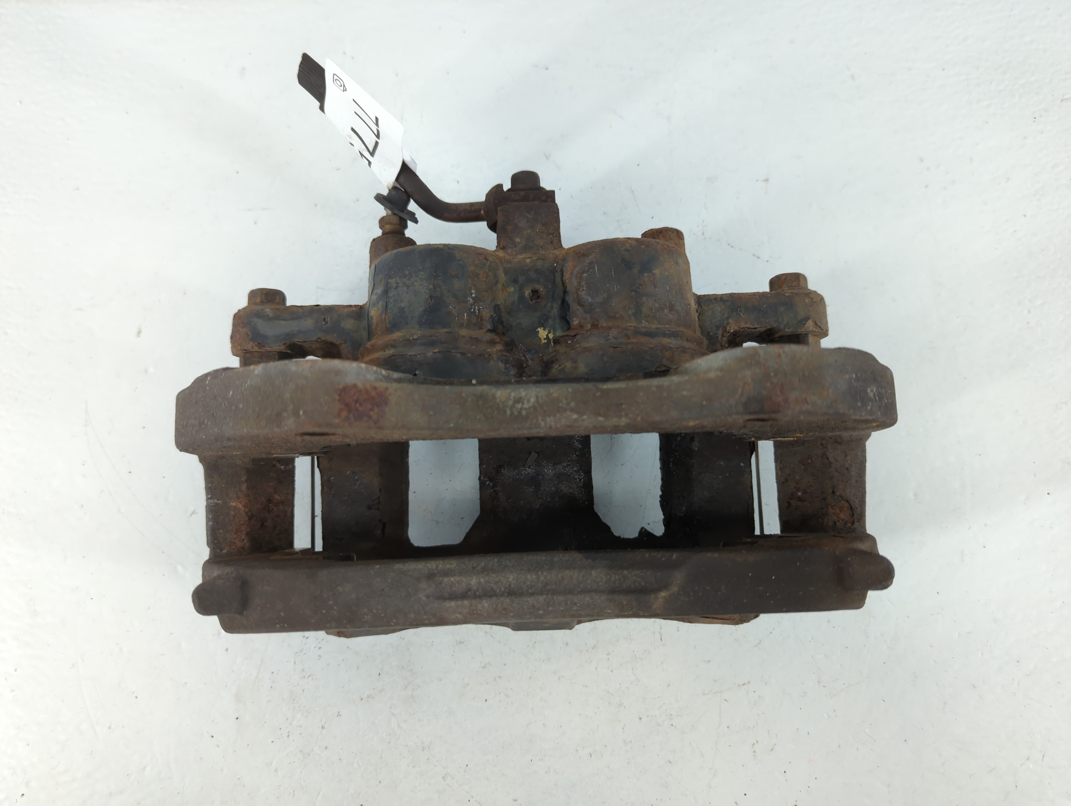 2006-2011 Cadillac Dts Front Driver Left Brake Caliper 777537 - Oemusedautoparts1.com