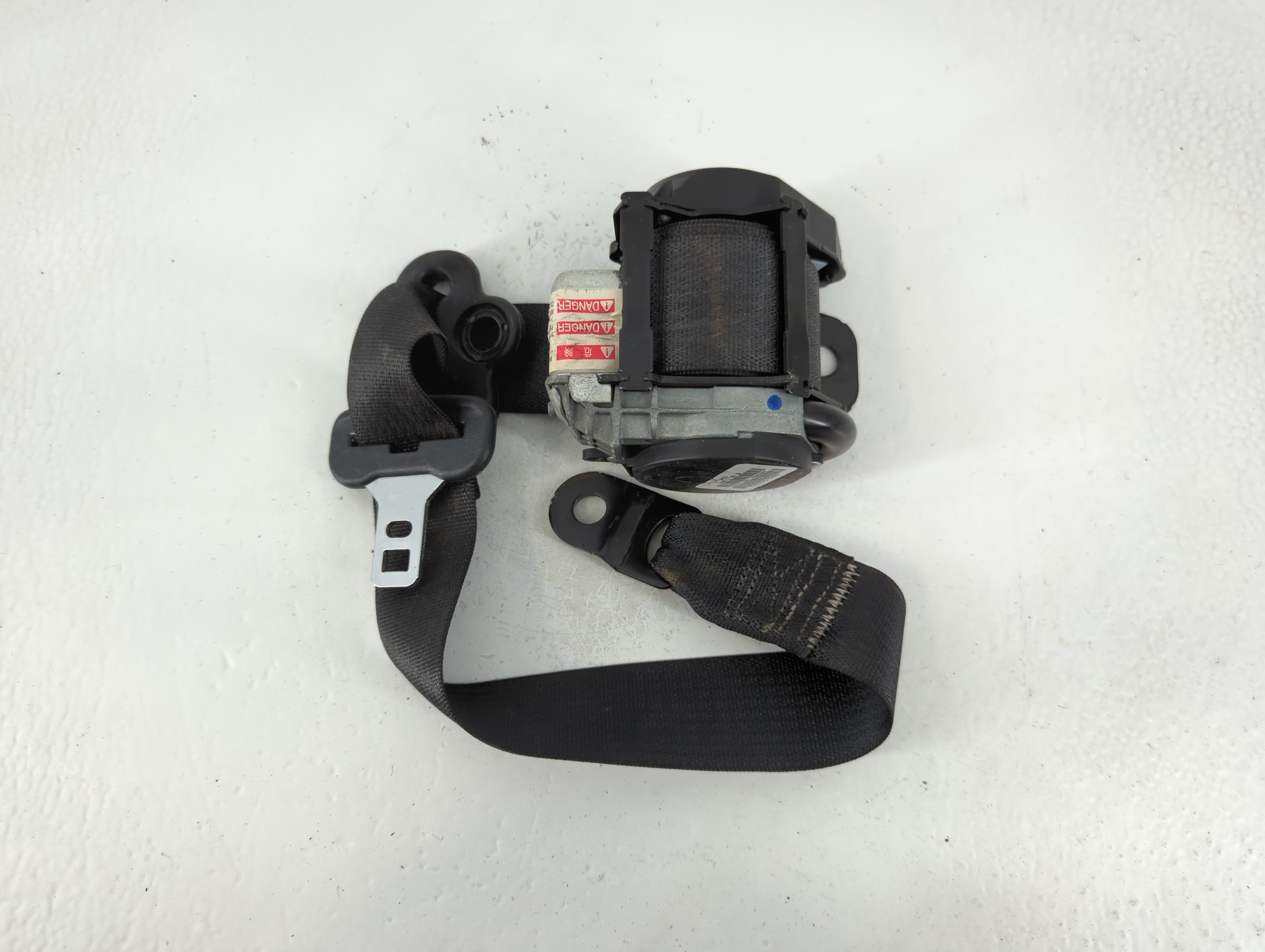 Picture of Chrysler 200 Passenger Front Seatbelt Buckle 777592