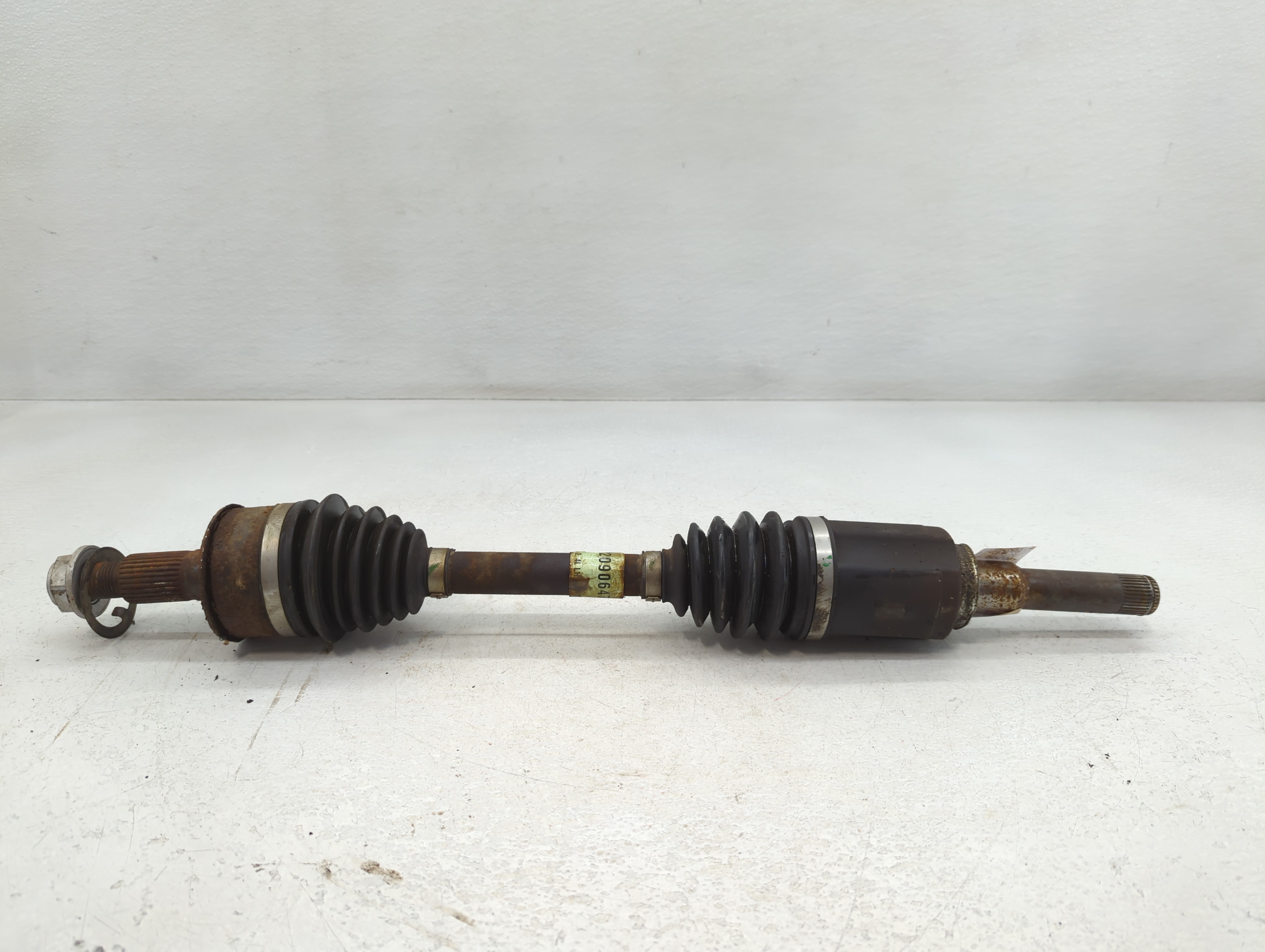 2010-2017 Chevrolet Equinox Axle Shaft Front Driver Cv C/v 777617 - Oemusedautoparts1.com
