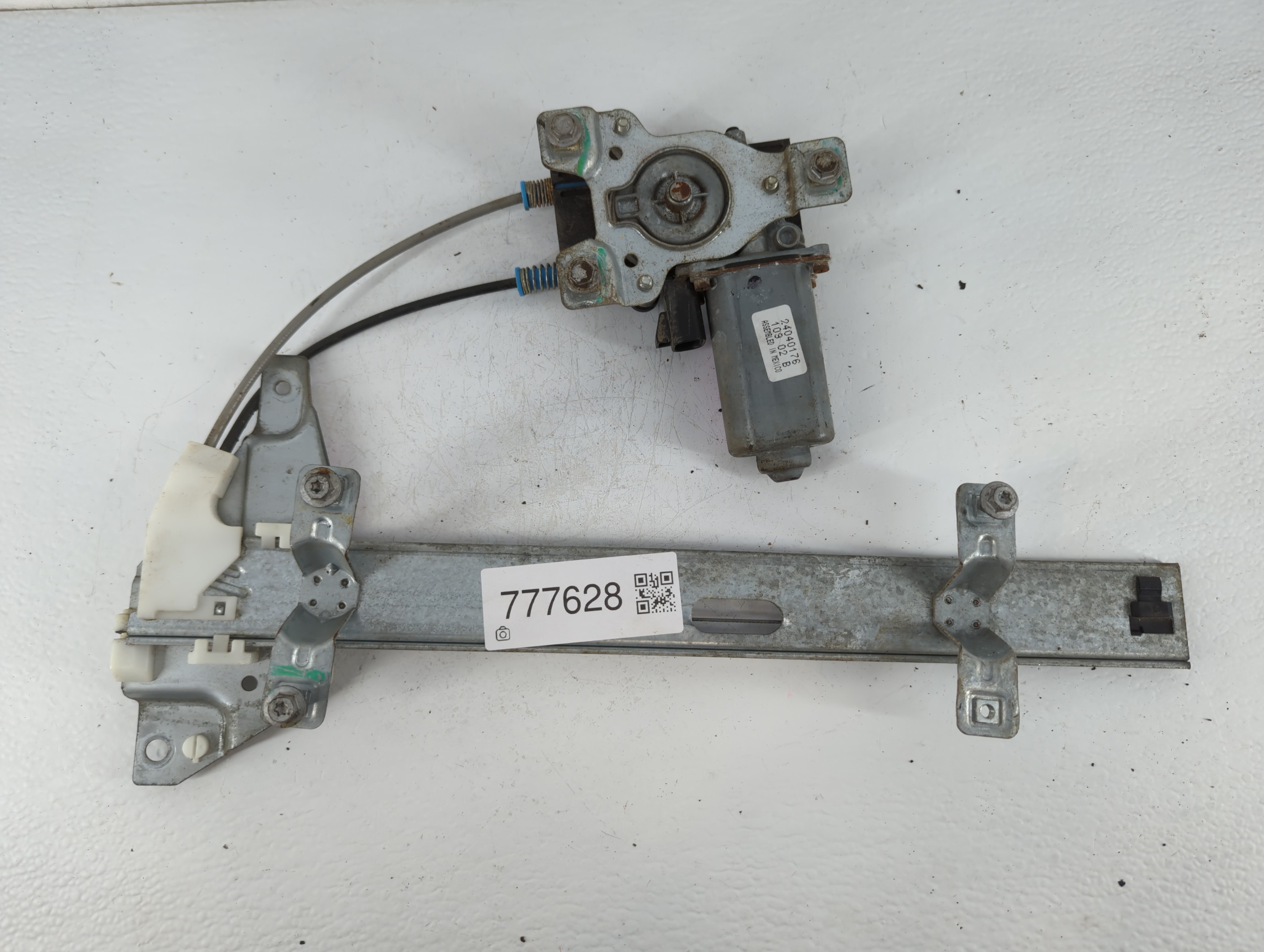 2002 Pontiac Grand Prix Driver Left Rear Window Regulator 777628 - Oemusedautoparts1.com