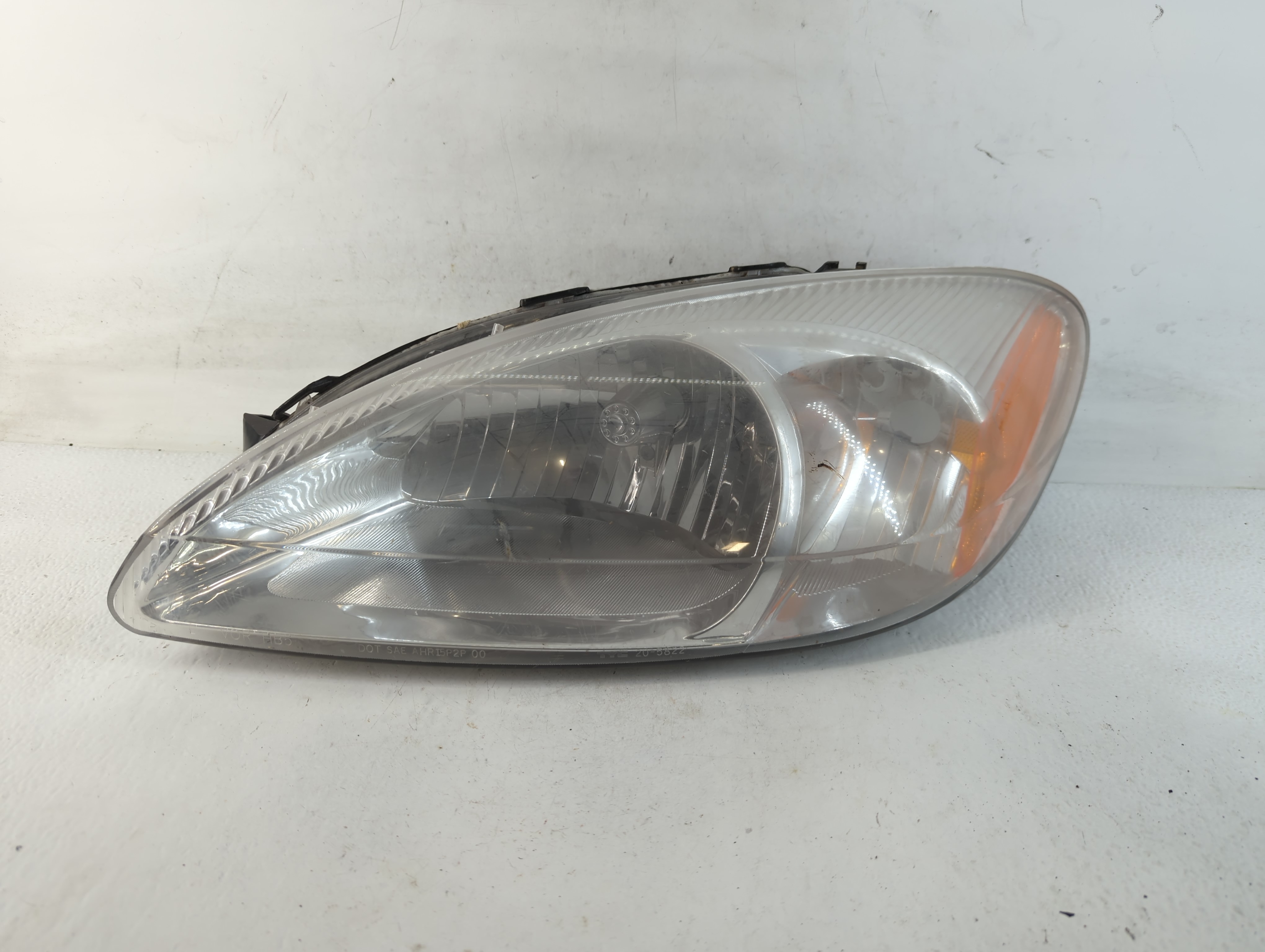 2000-2007 Ford Taurus Driver Left Oem Head Light Headlight Lamp 777632 - Oemusedautoparts1.com