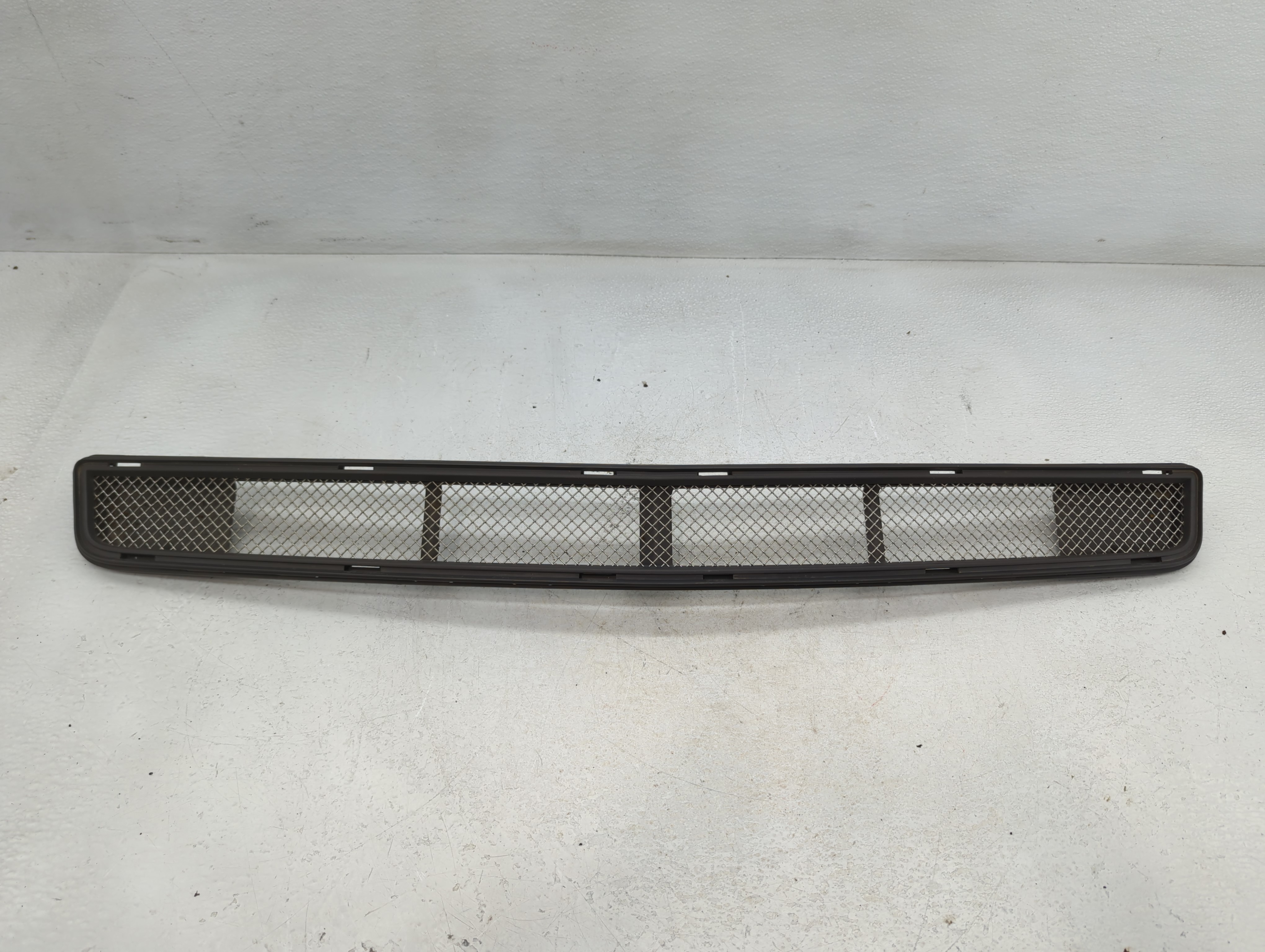 2007-2007 Cadillac Sts Front Bumper Grille Cover 777687 - Oemusedautoparts1.com