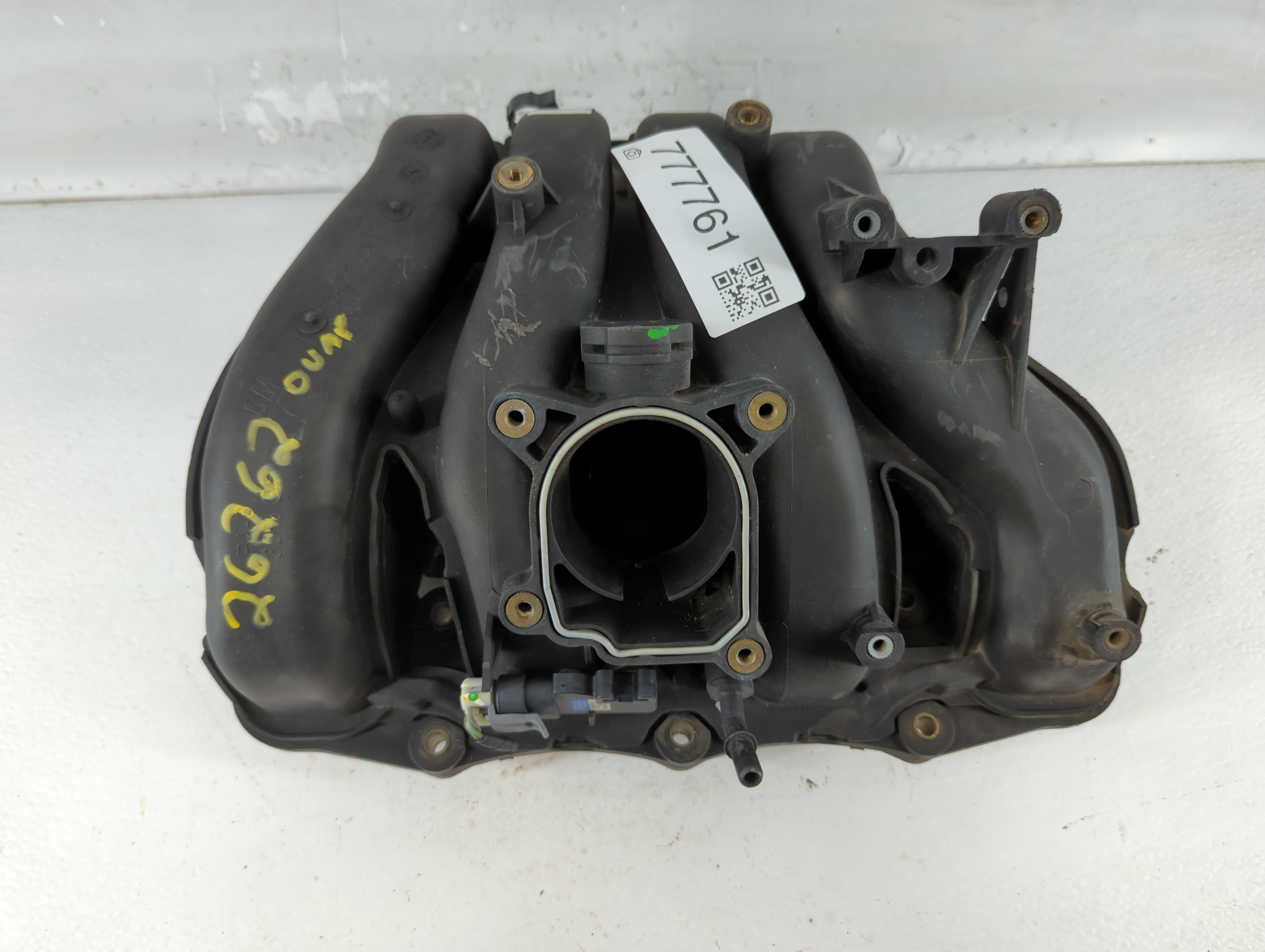 2004-2006 Chevrolet Malibu Air Intake Manifold 777761 - Oemusedautoparts1.com