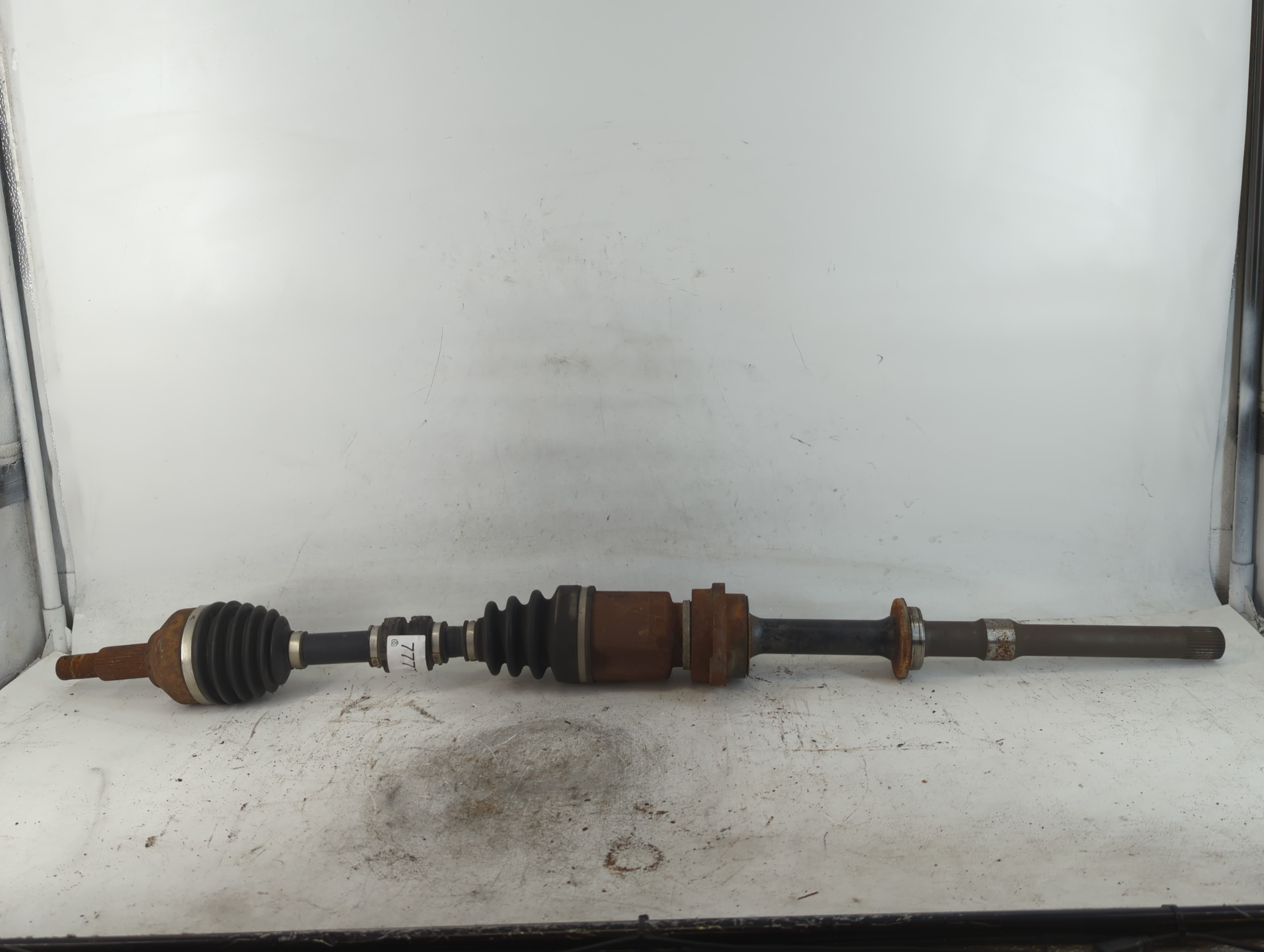 Picture of 2006-2007 Mazda 6 Axle Shaft Front Passenger Cv C/v 777777