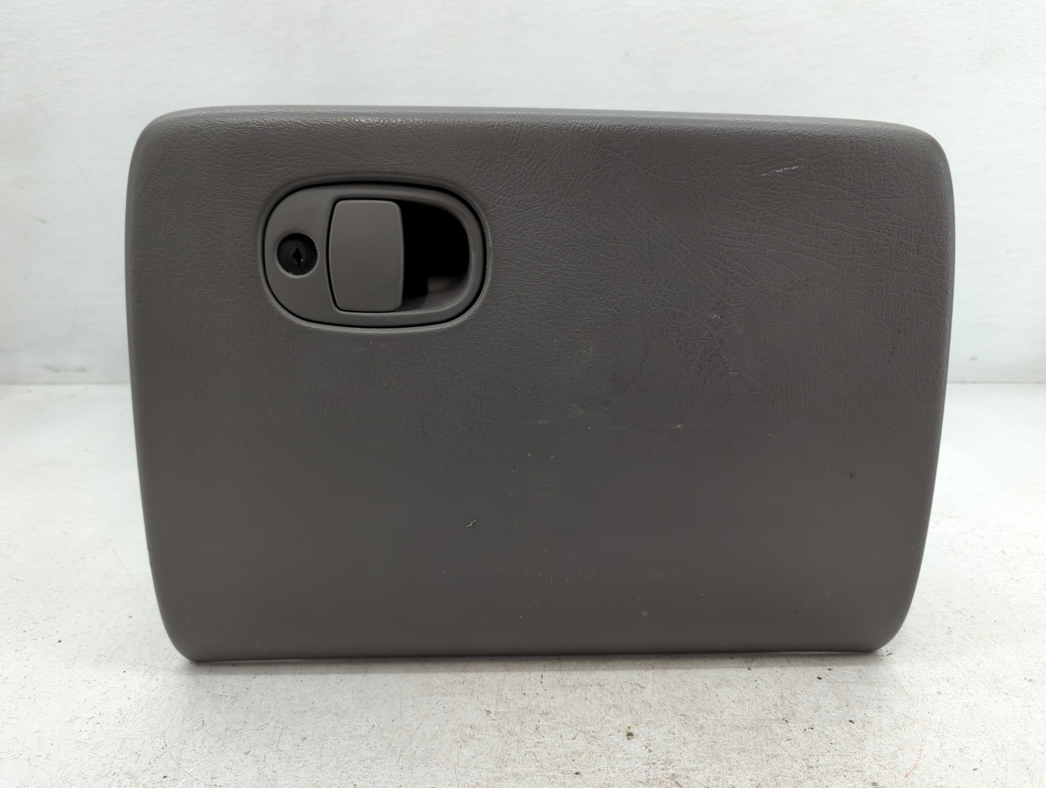 Picture of 2002 Gmc Envoy Passenger Glove Box Door Storage Compartment 777812