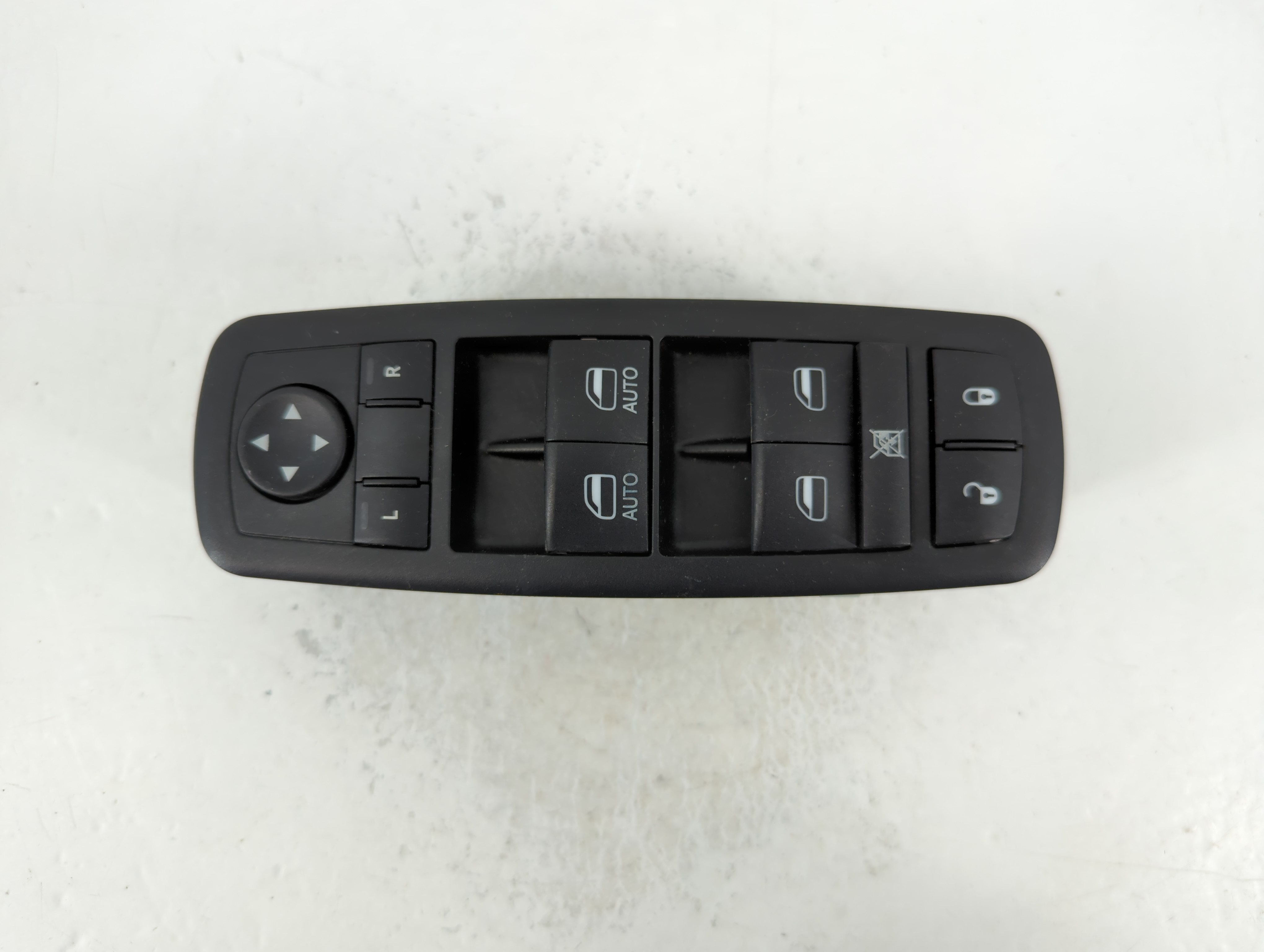 2008 Chrysler Town & Country Driver Left Door Master Power Window Switch 777816 - Oemusedautoparts1.com