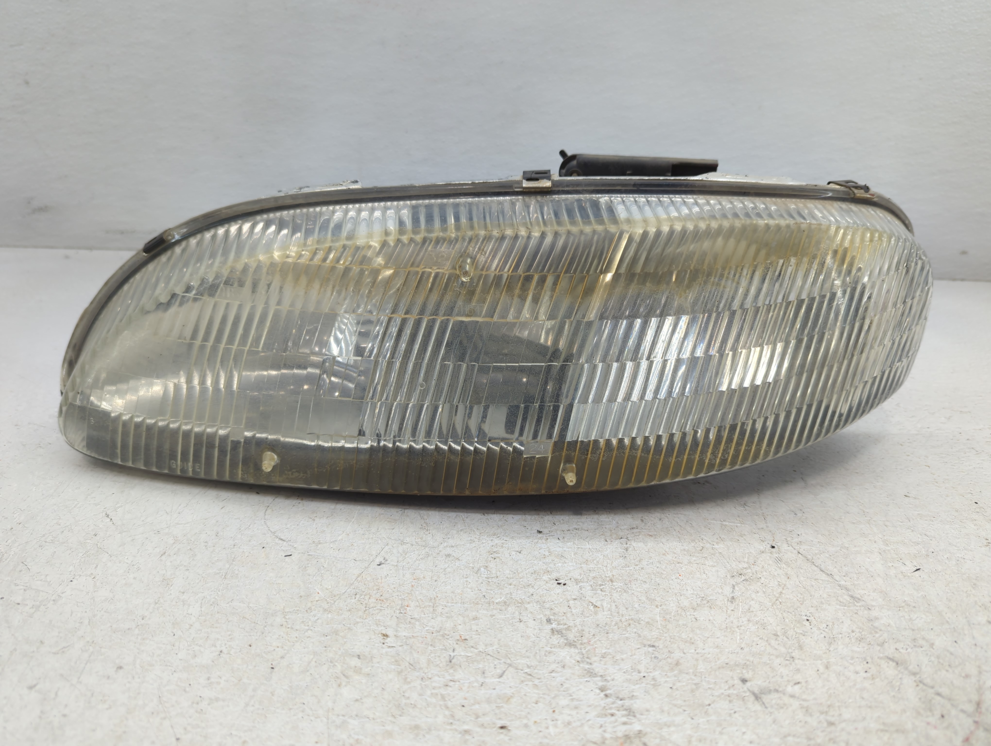 1995-1999 Chevrolet Monte Carlo Driver Left Oem Head Light Headlight Lamp 777838 - Oemusedautoparts1.com
